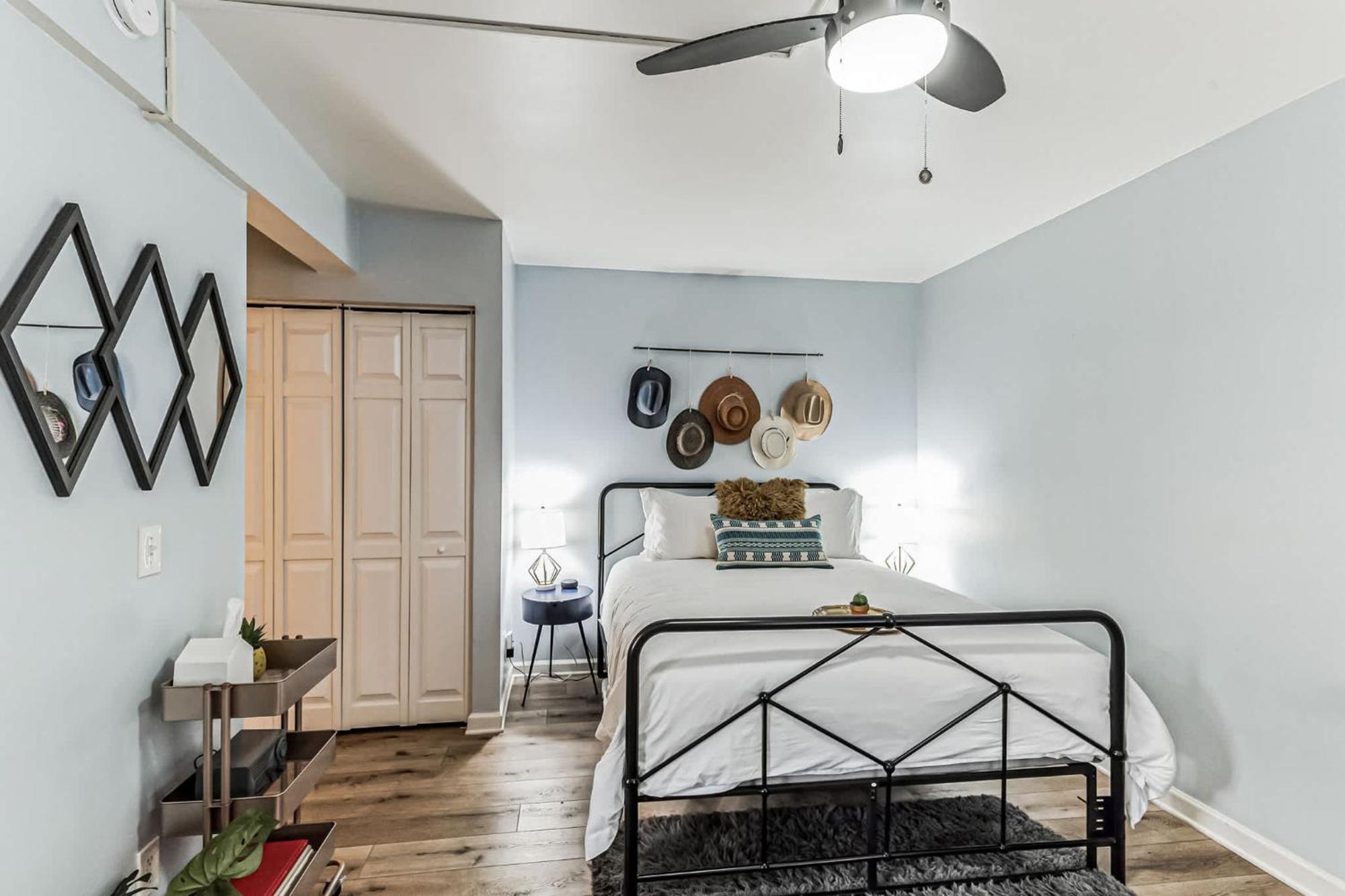 Holiday home Trendy For 4 With Community Pool