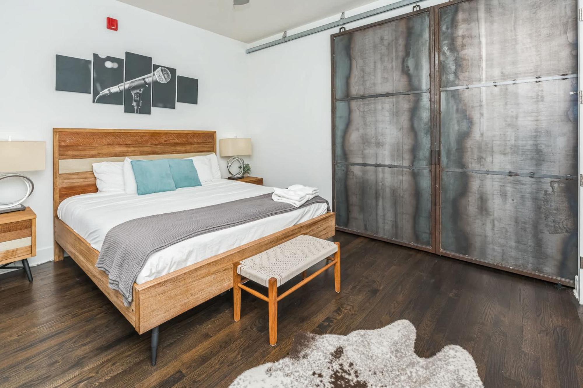 Electric Geometric - Fit For 4 Nashville