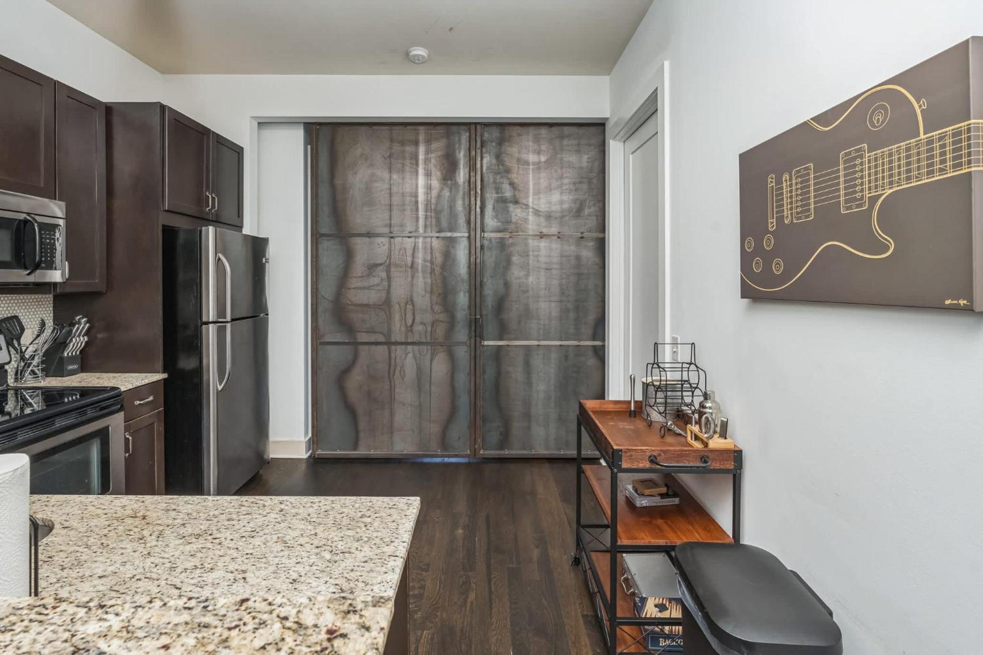 Electric Geometric - Fit For 4