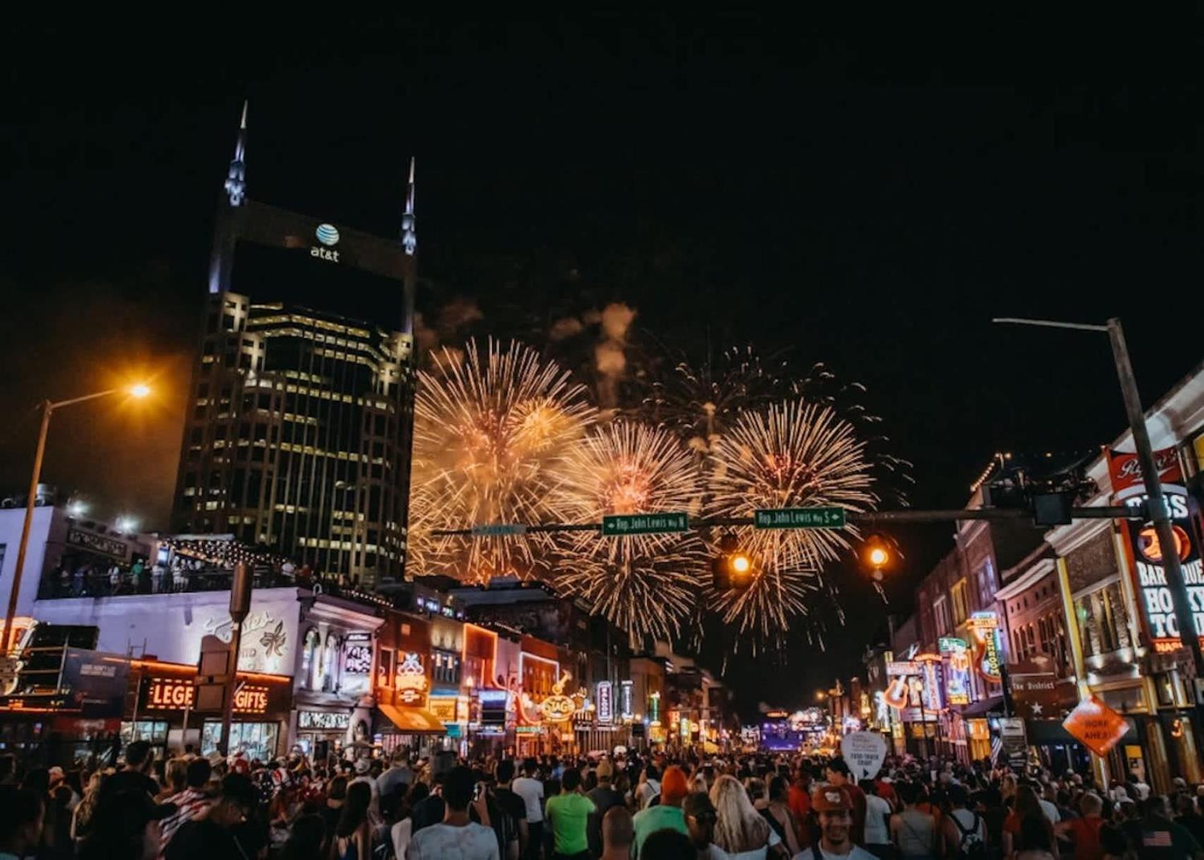 Retreat For 4 Near Dt Walk To Broadway *