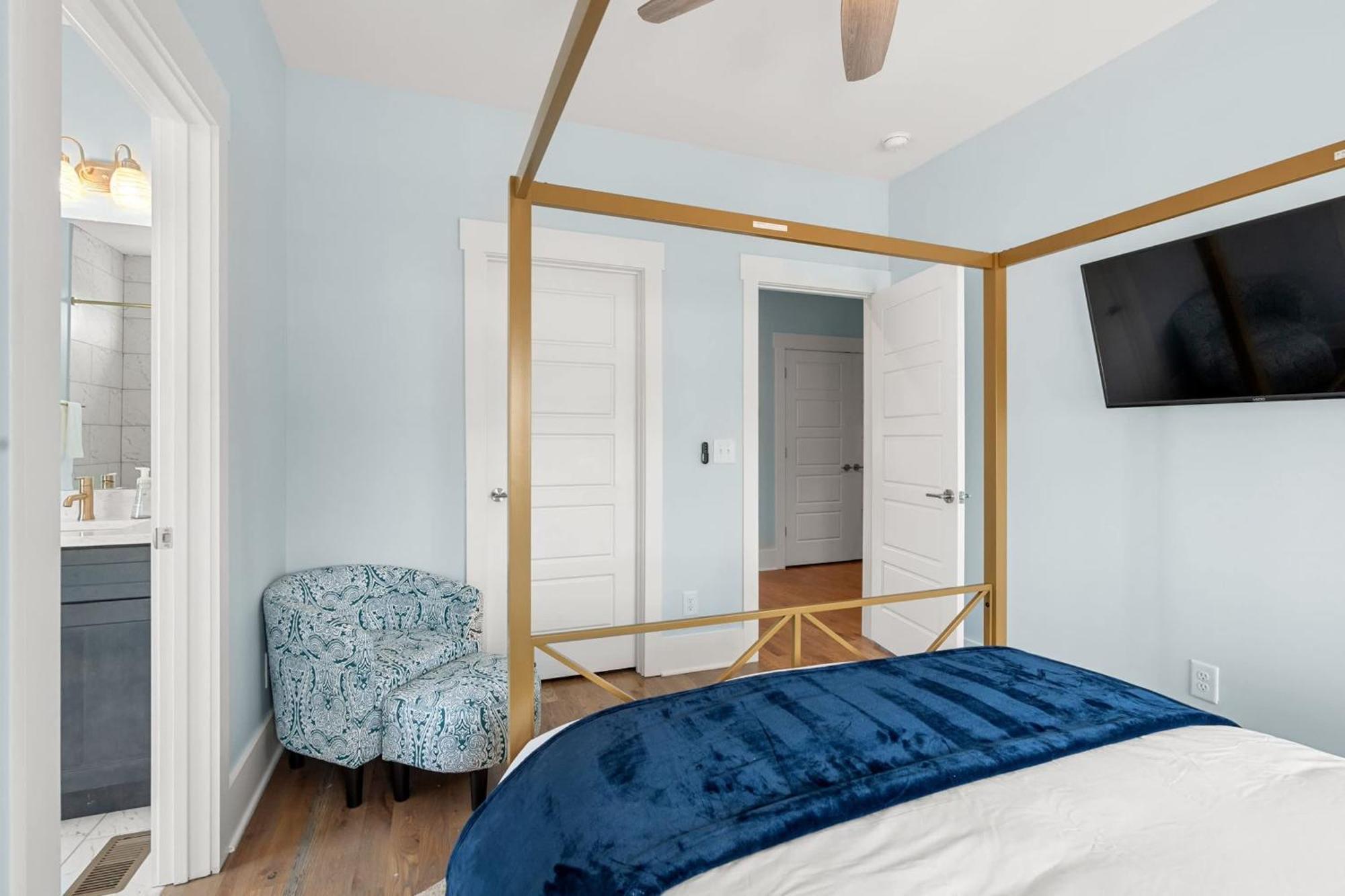 Chic Townhome For 8 W Rooftop Nashville