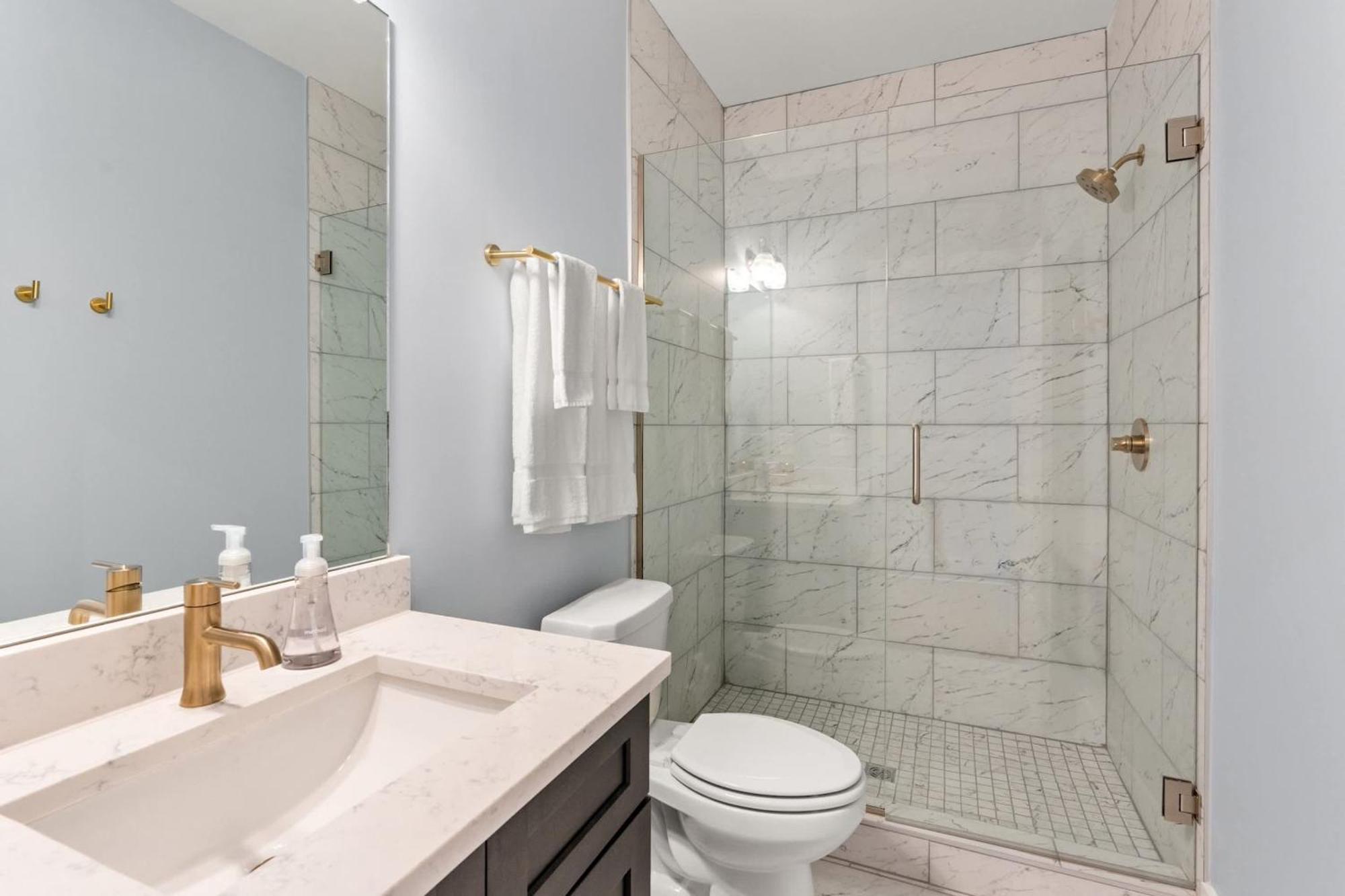 Chic Townhome For 8 W Rooftop Nashville