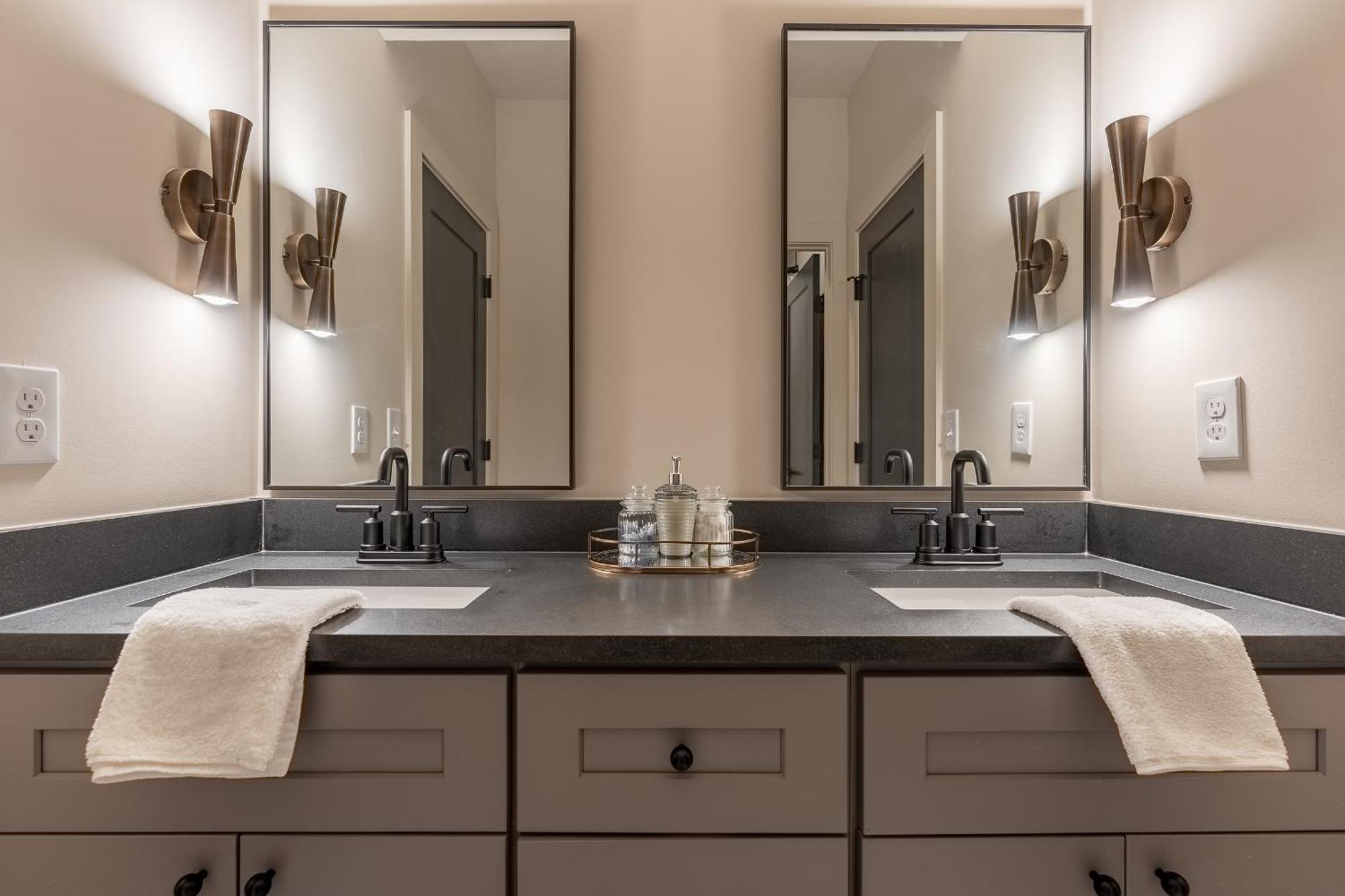 Holiday home The Vault Royale By Local