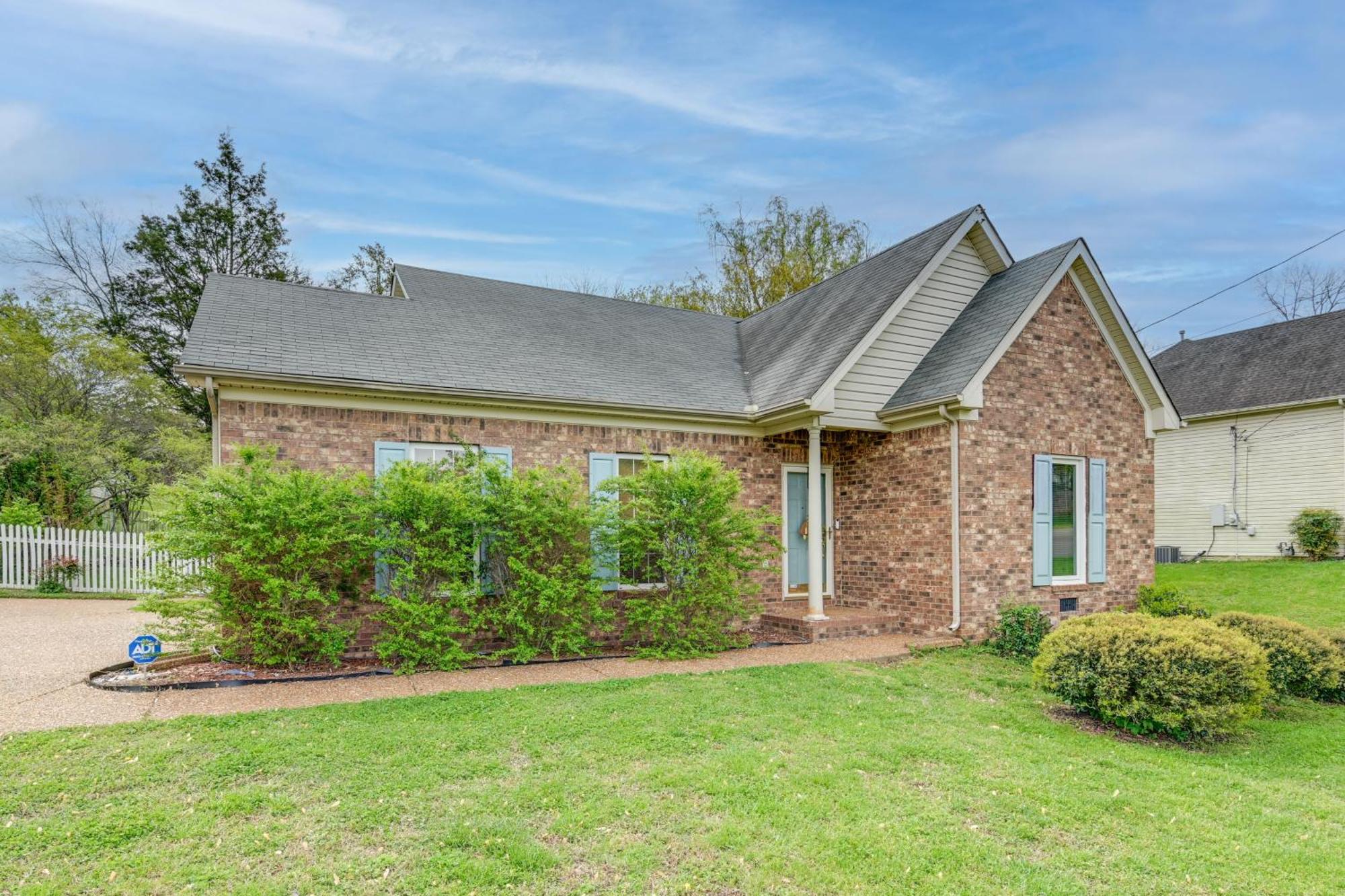 18 Mi To With Dedicated Workspace Holiday home Nashville