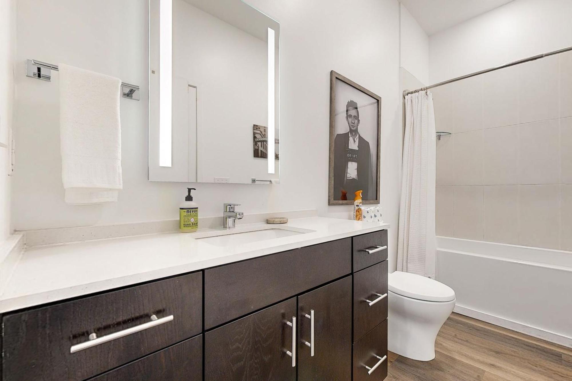 Illume 412 * Nashville