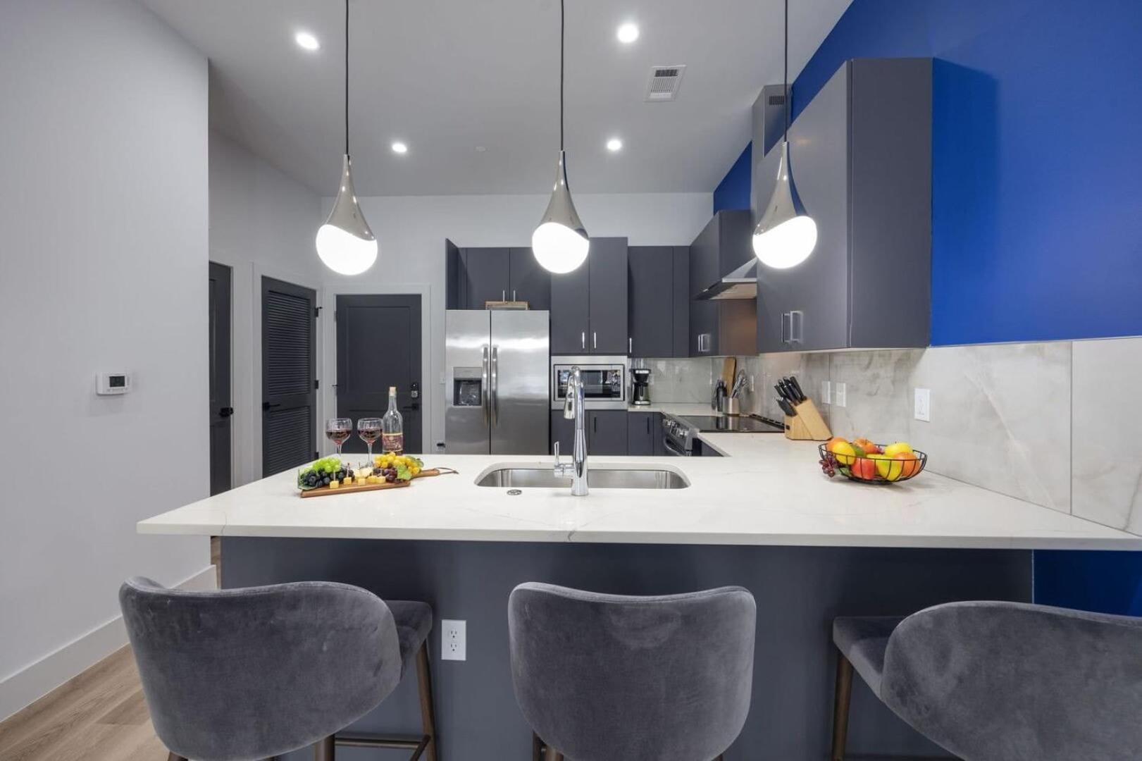 Nightlife By Avantstay Minutes To Broadway Odyssey Holiday home *