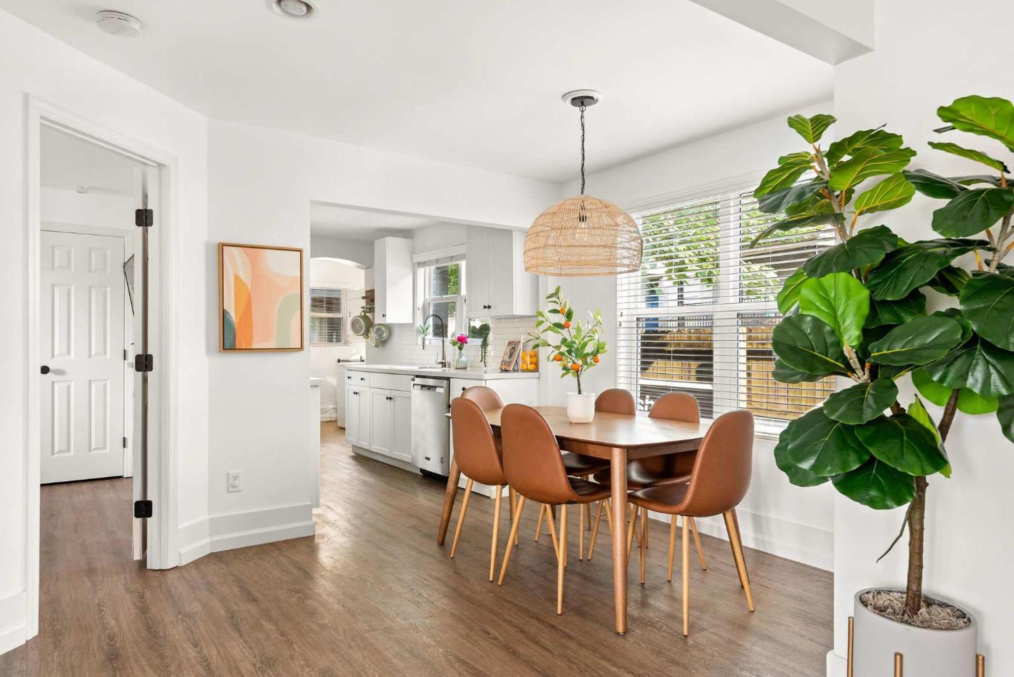 Holiday home Dolly Johnny Willie Inspired 5 Min From Nashville