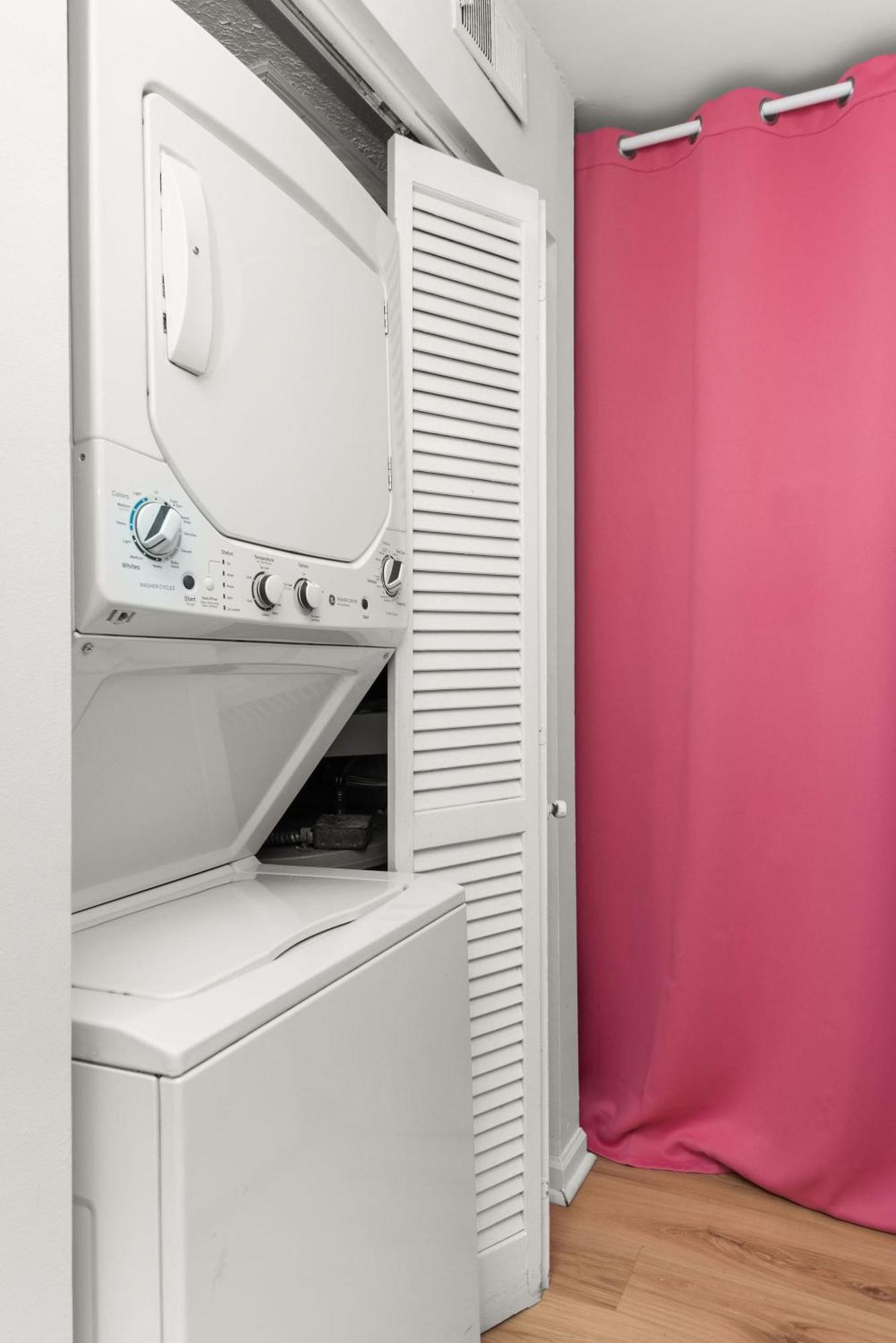 Dolly On Music Row Sleeps 12 Apartment Nashville