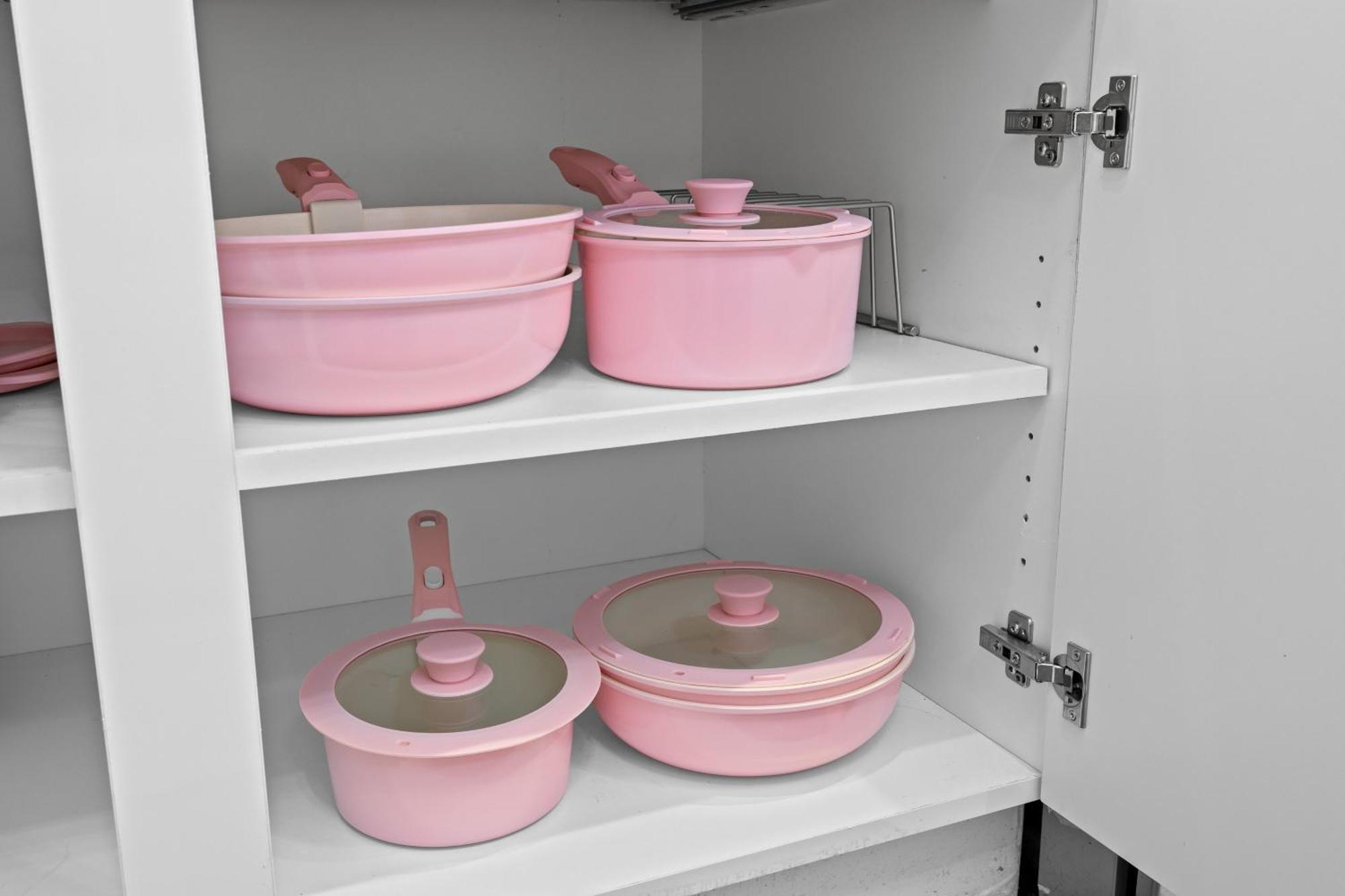 Bachelorette Paradise Pink House Near Broadway Apartment Nashville