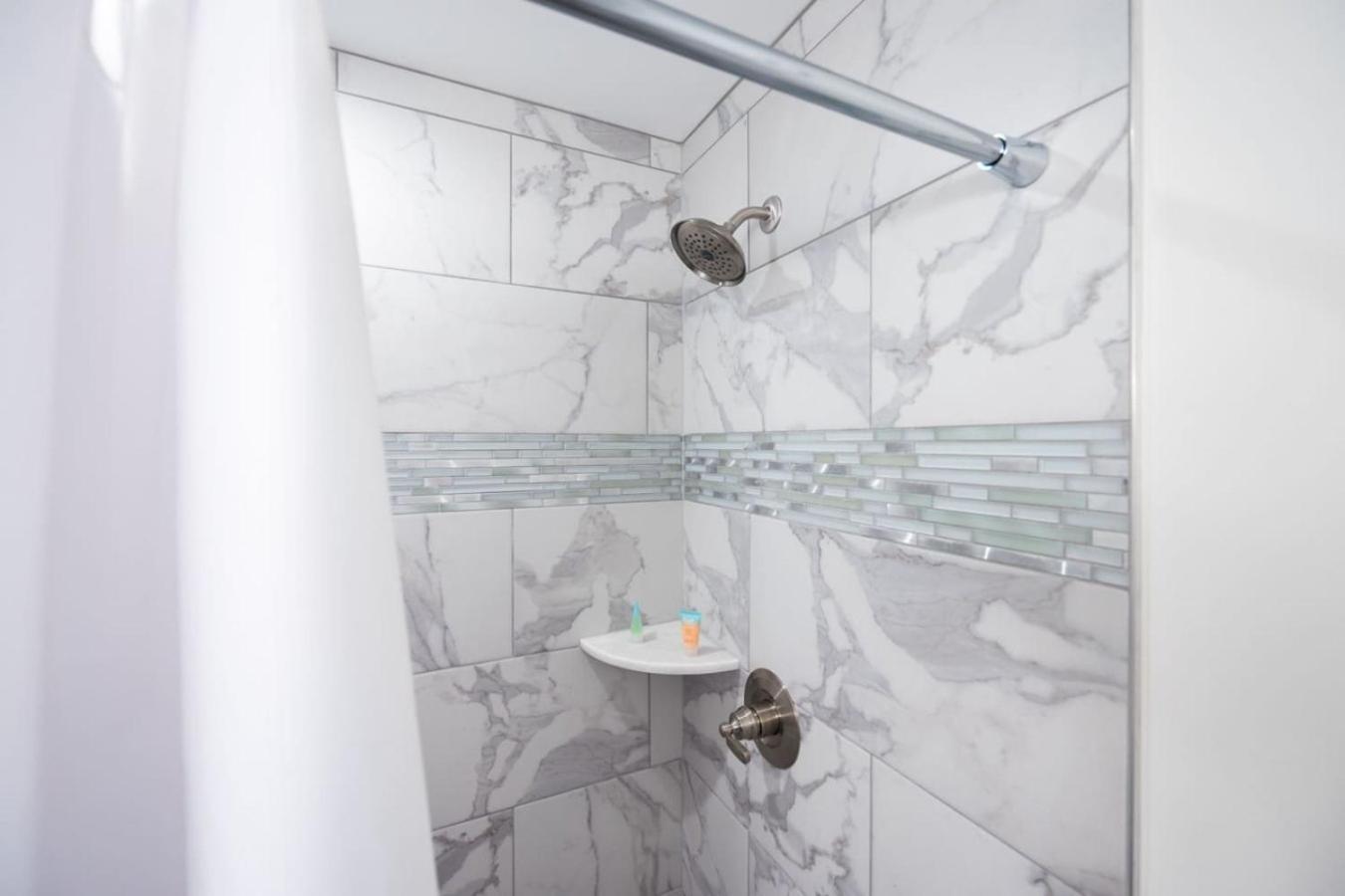 28th Ave Haven Near Everything Apartment