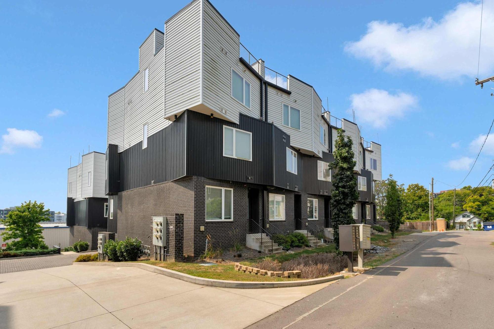 Holiday home New Luxe Roofdeck 13 Beds *