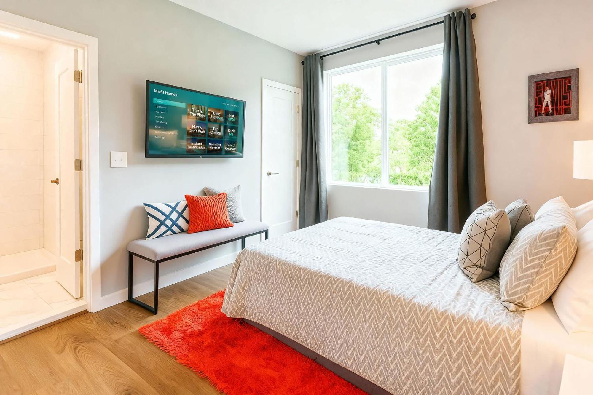 New Luxe Roofdeck 13 Beds Nashville