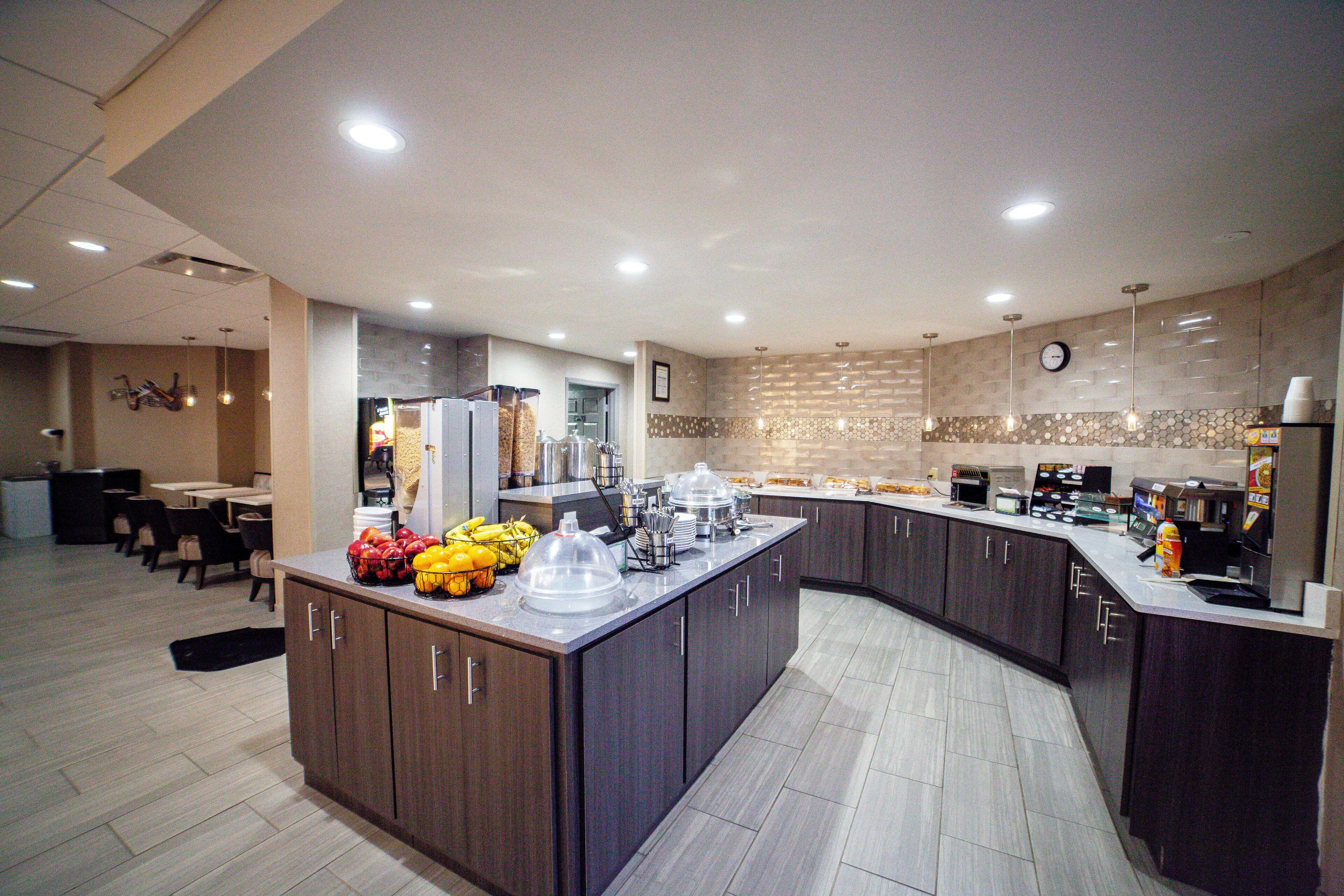 Hotel Western Downtown Music Row 3*