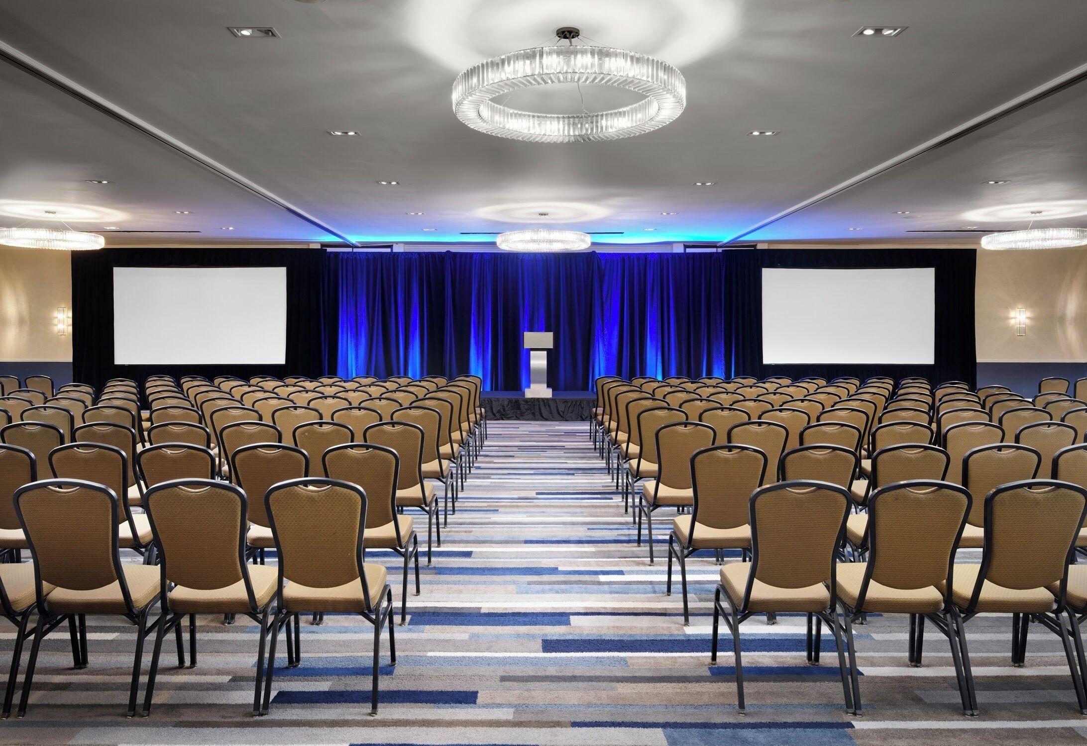 Hotel Airport Marriott 4*