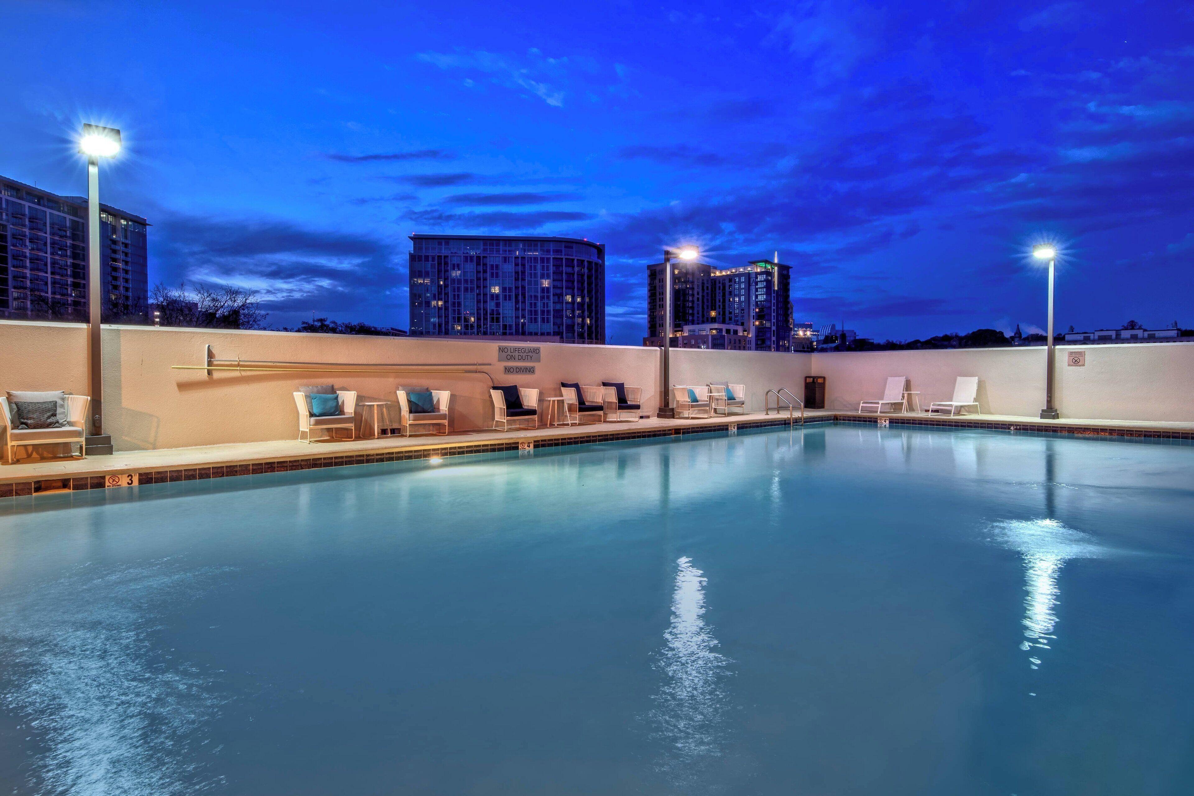 Hotel Courtyard By Marriott Vanderbilt West End 3*