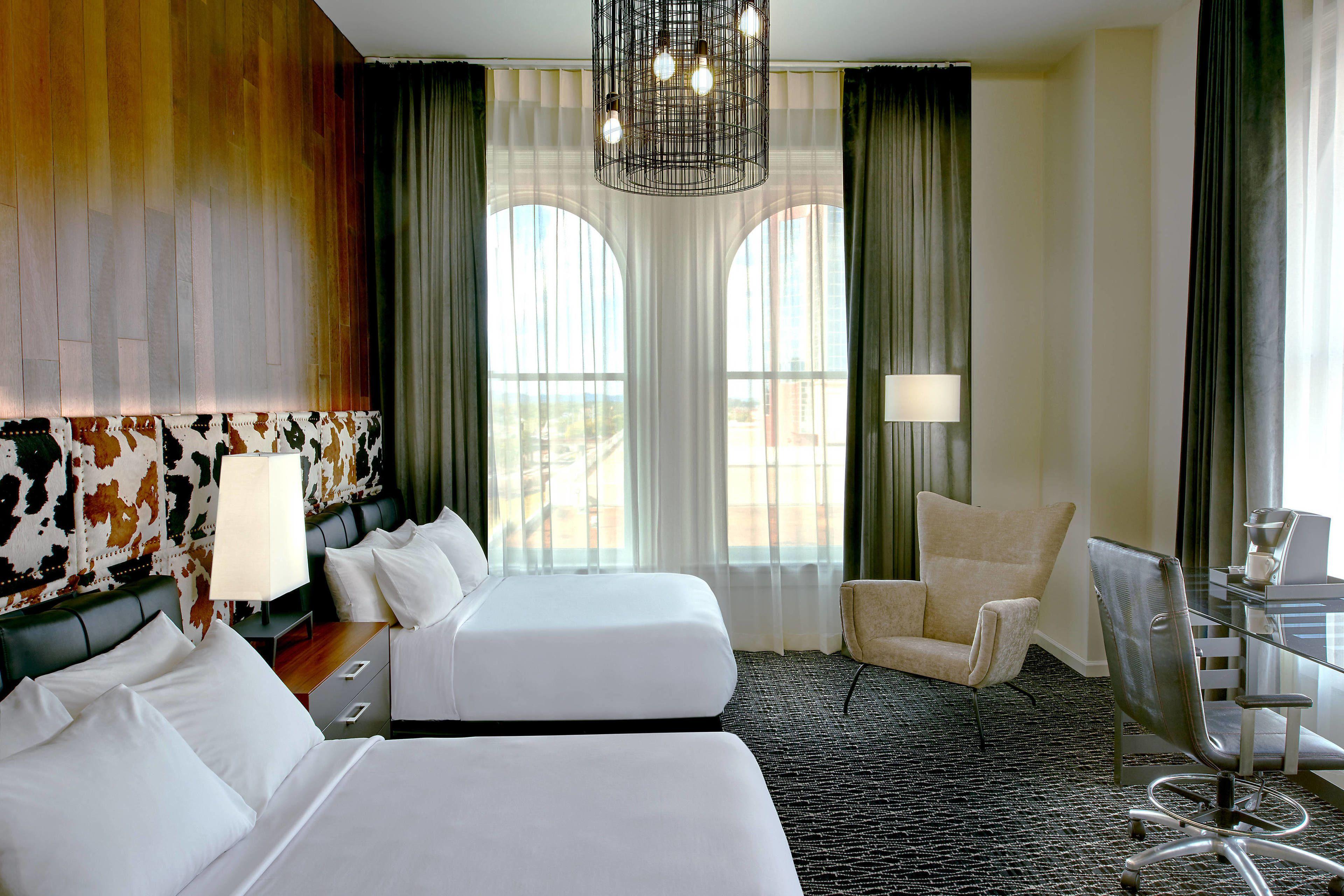 The Union Station Yards, Autograph Collection