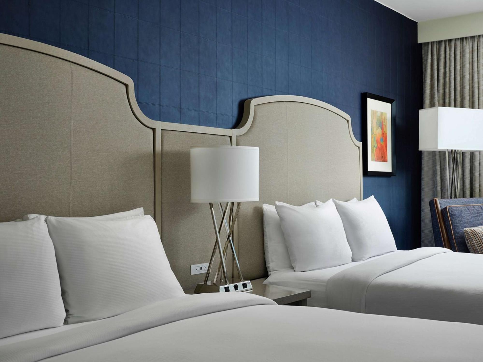 Doubletree By Hilton Downtown