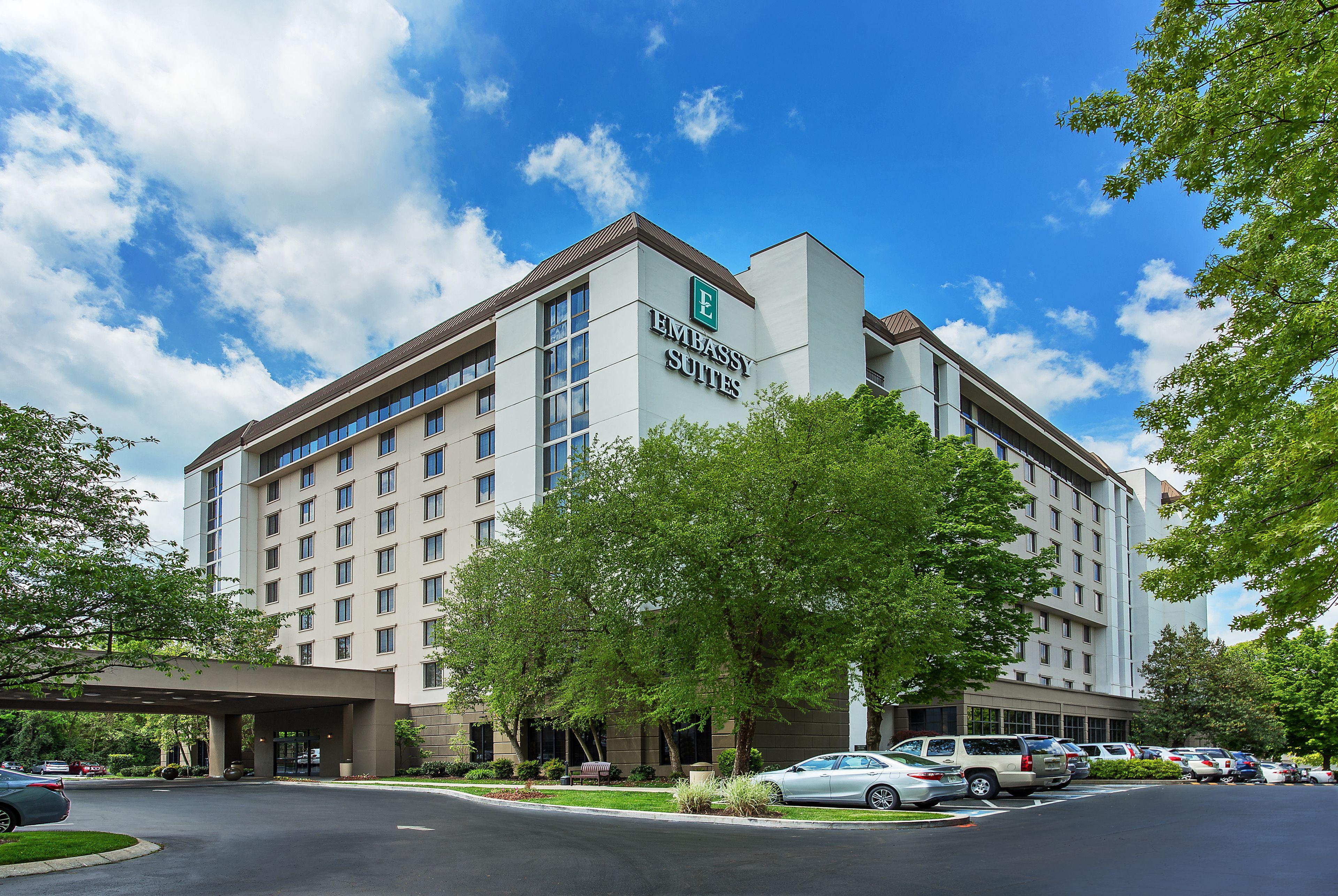 Embassy By Hilton Airport 4*
