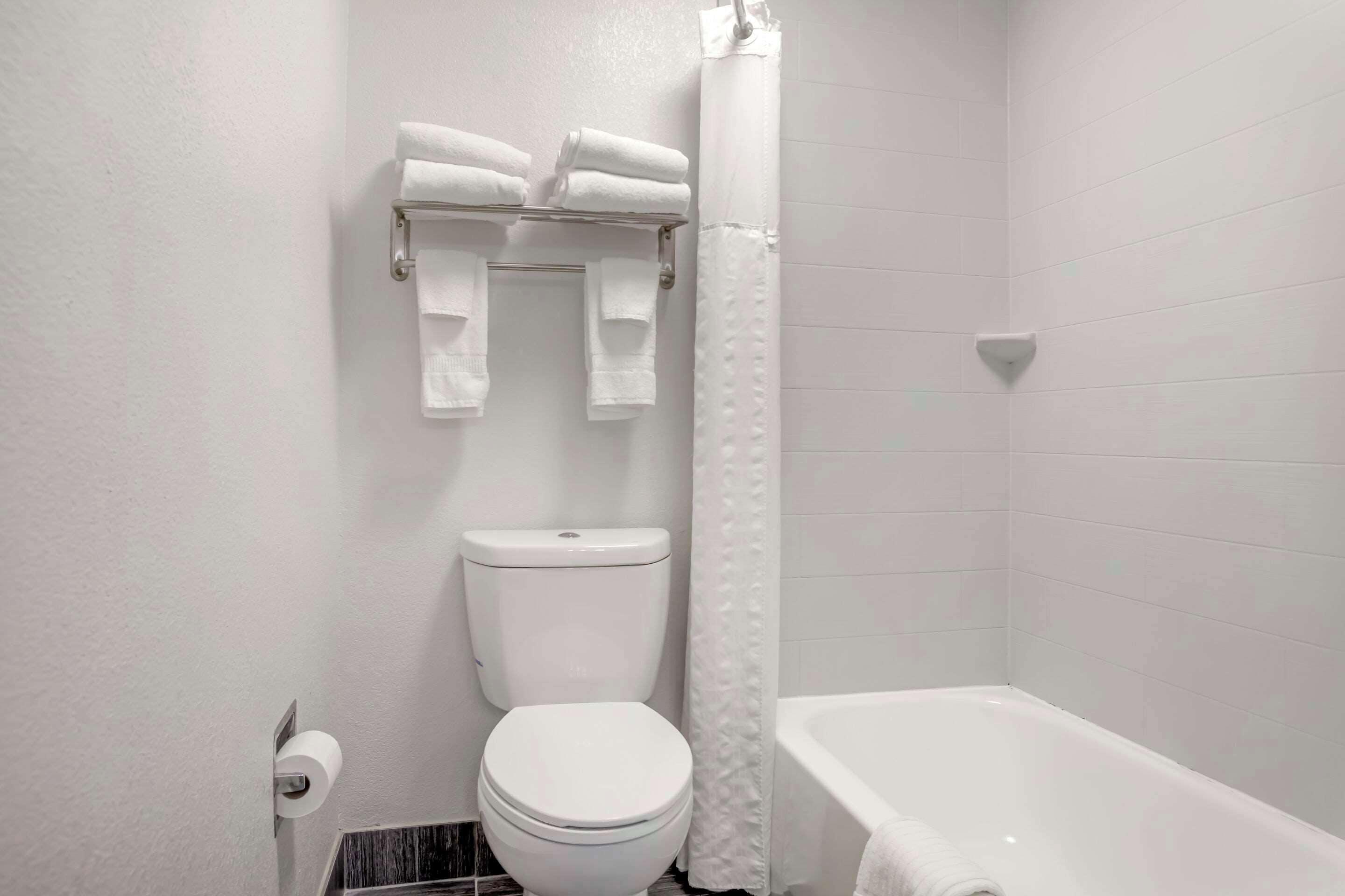 Hotel Comfort Airport - Bna 4*