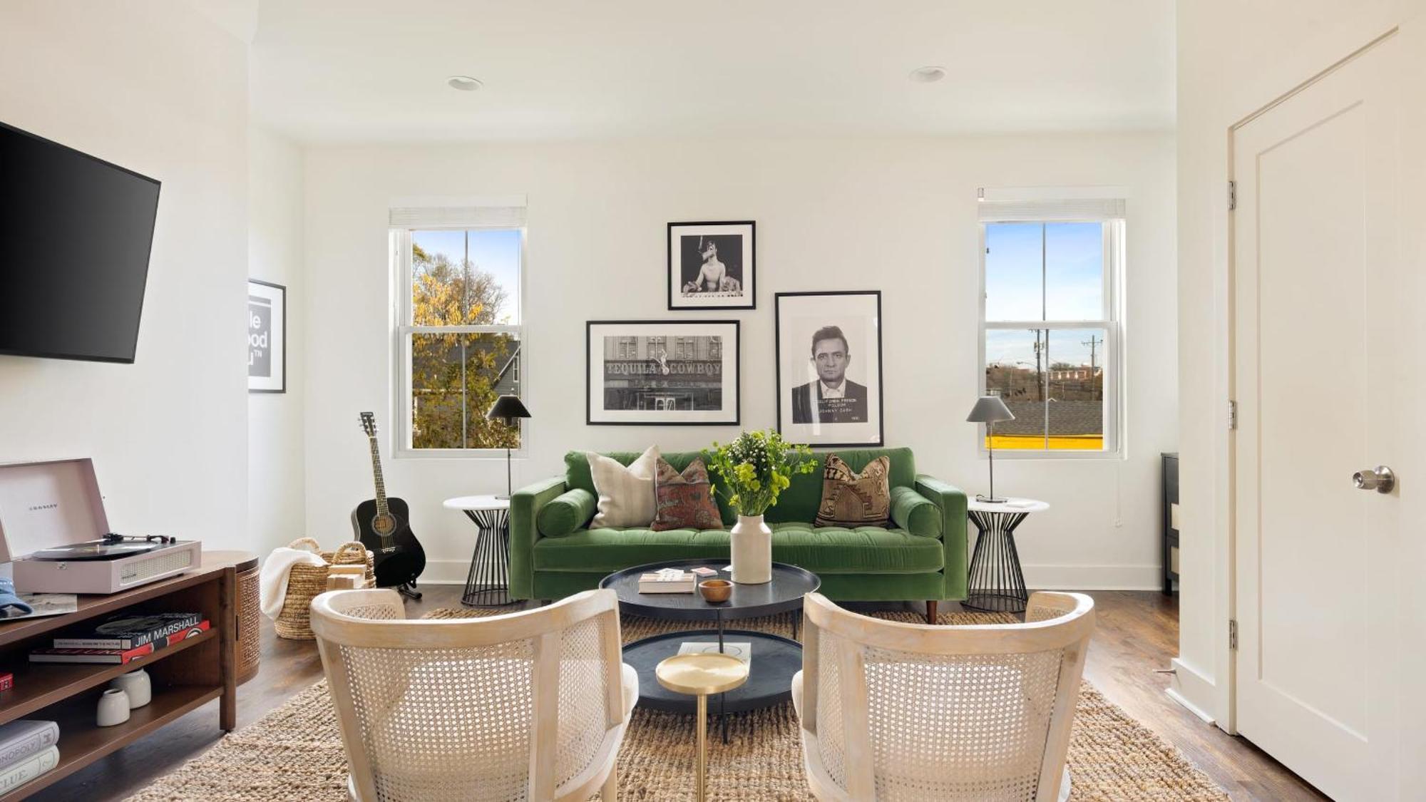 Apartment Hart 9 By Avantstay Gorgeous Town House W Modern Amenities In *