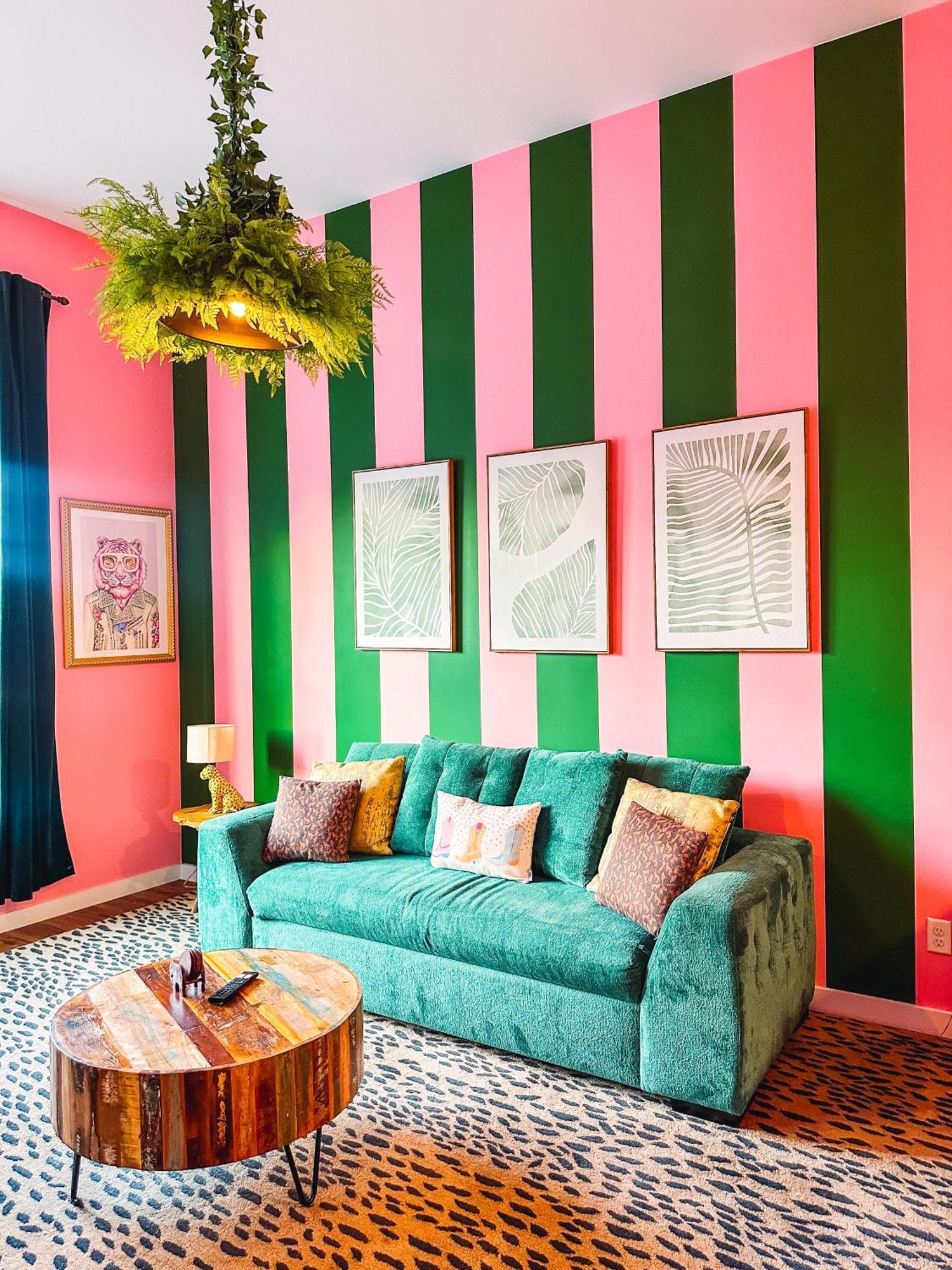 Dreaming With Dolly - Luxe Near Broadway *