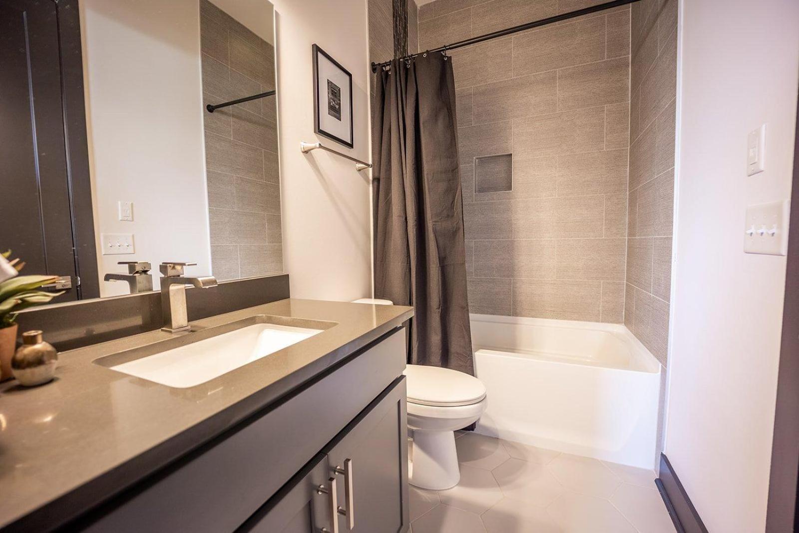 Two Lavish Gulch Homes - Mins To Broadway Nashville