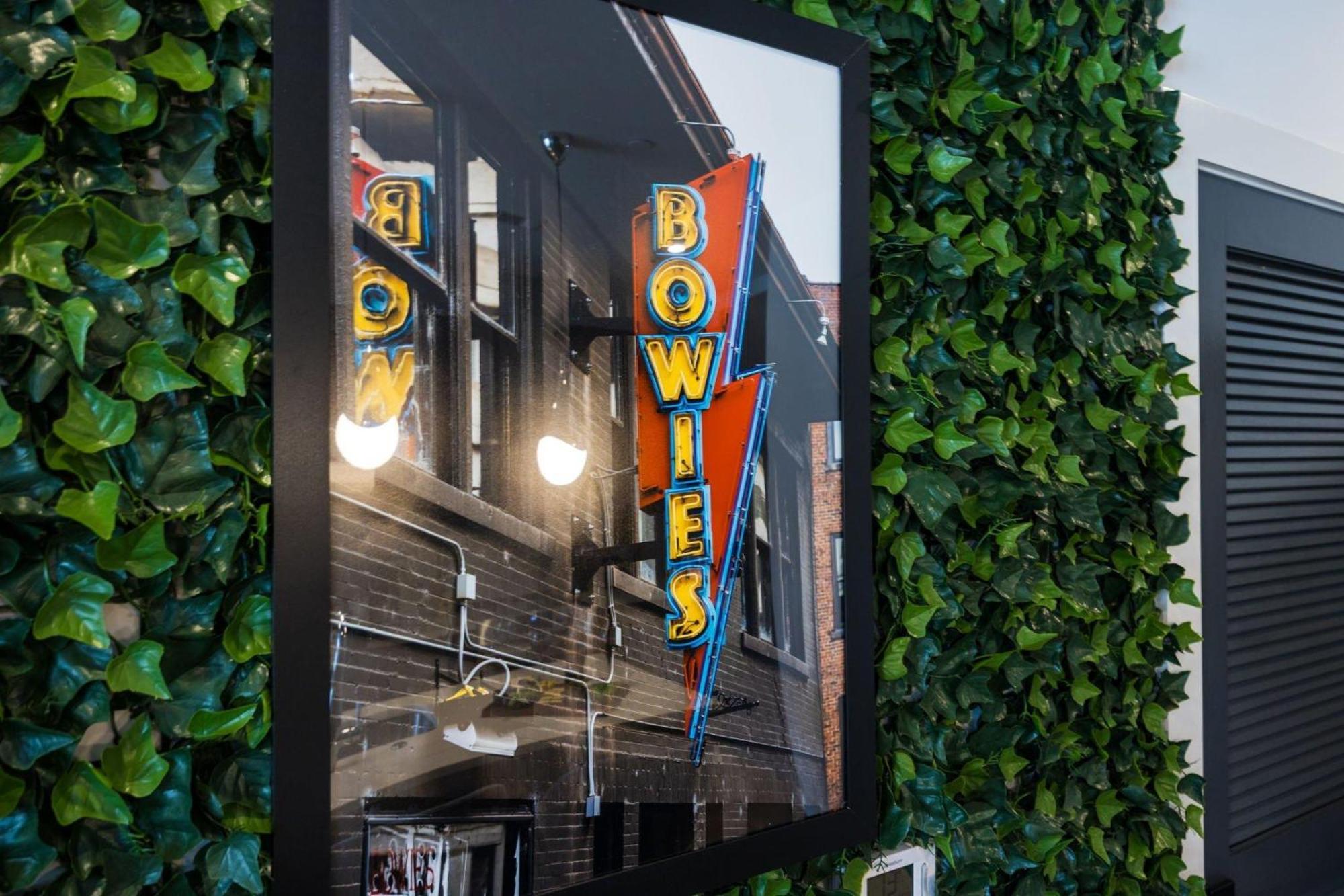 Dolly's Parton-non - Odyssey - Heart Of Midtown Holiday home Nashville