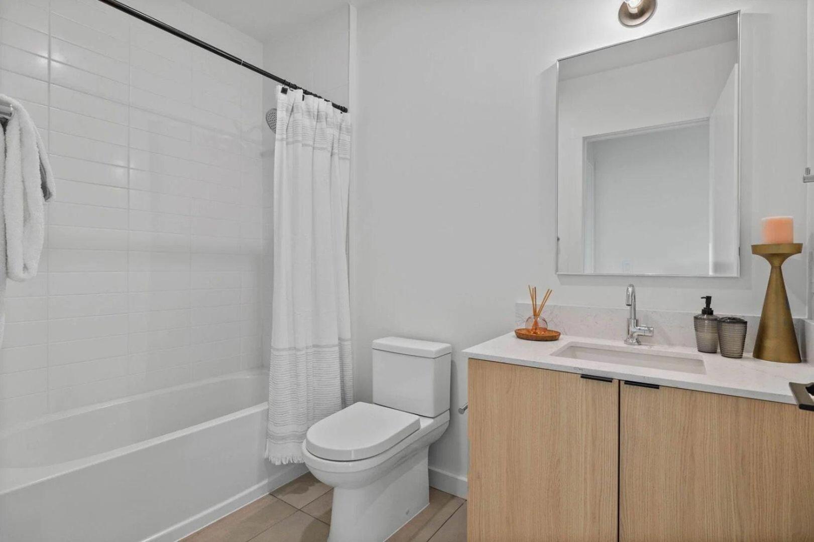 Holiday home Hyve - Tropical Penthouse - Pool & Gym *