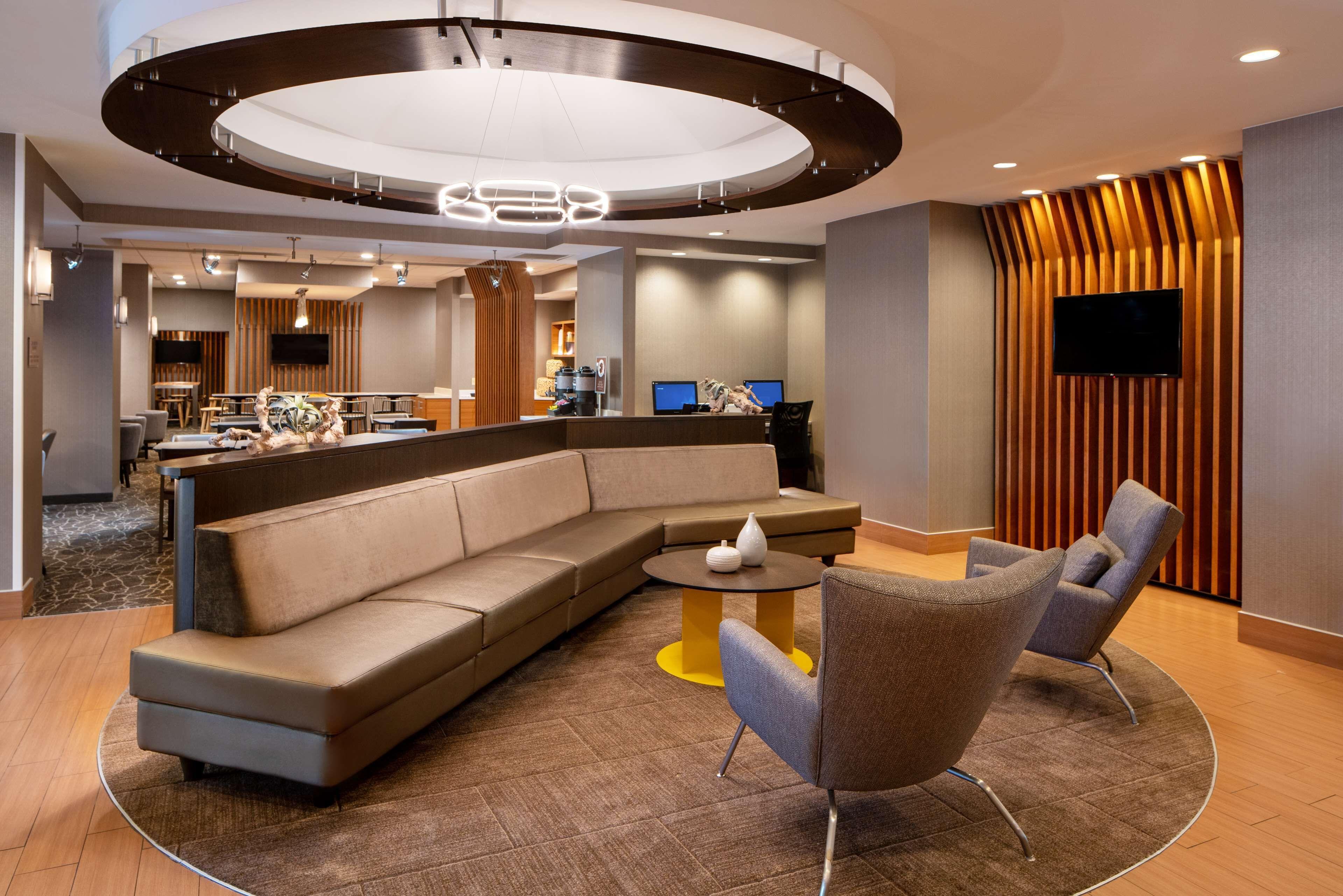 Sonesta Select Airport Nashville
