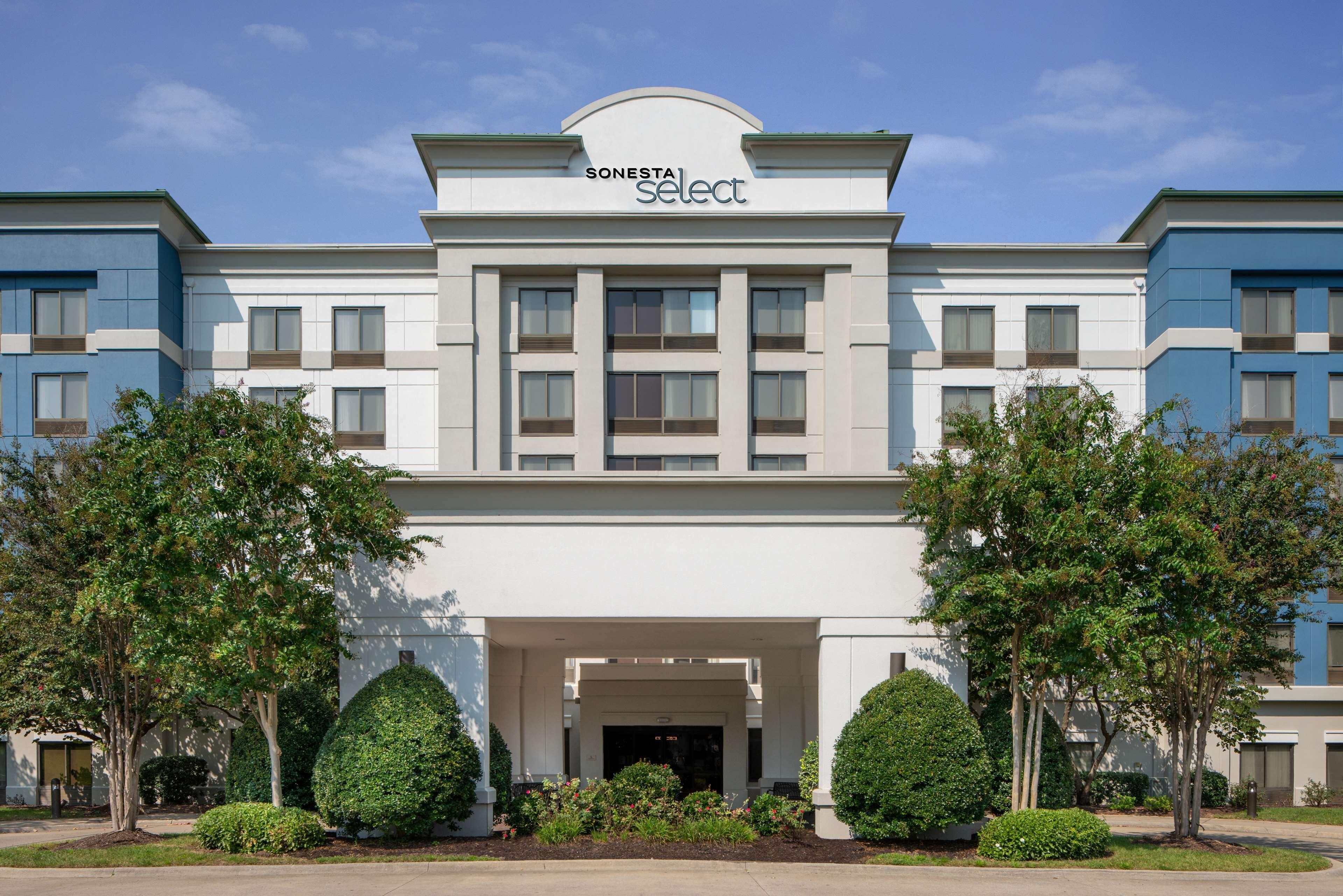 Hotel Sonesta Select Airport 3*