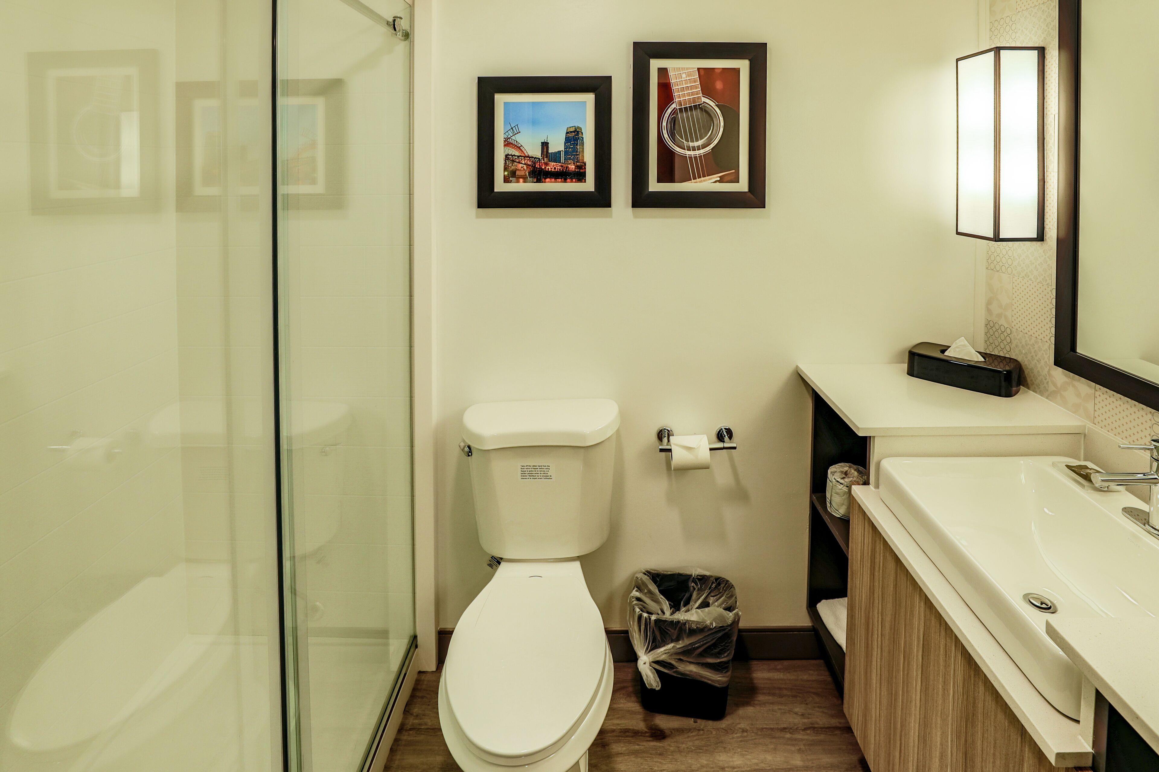 Hotel Country & By Radisson Airport Tn Nashville