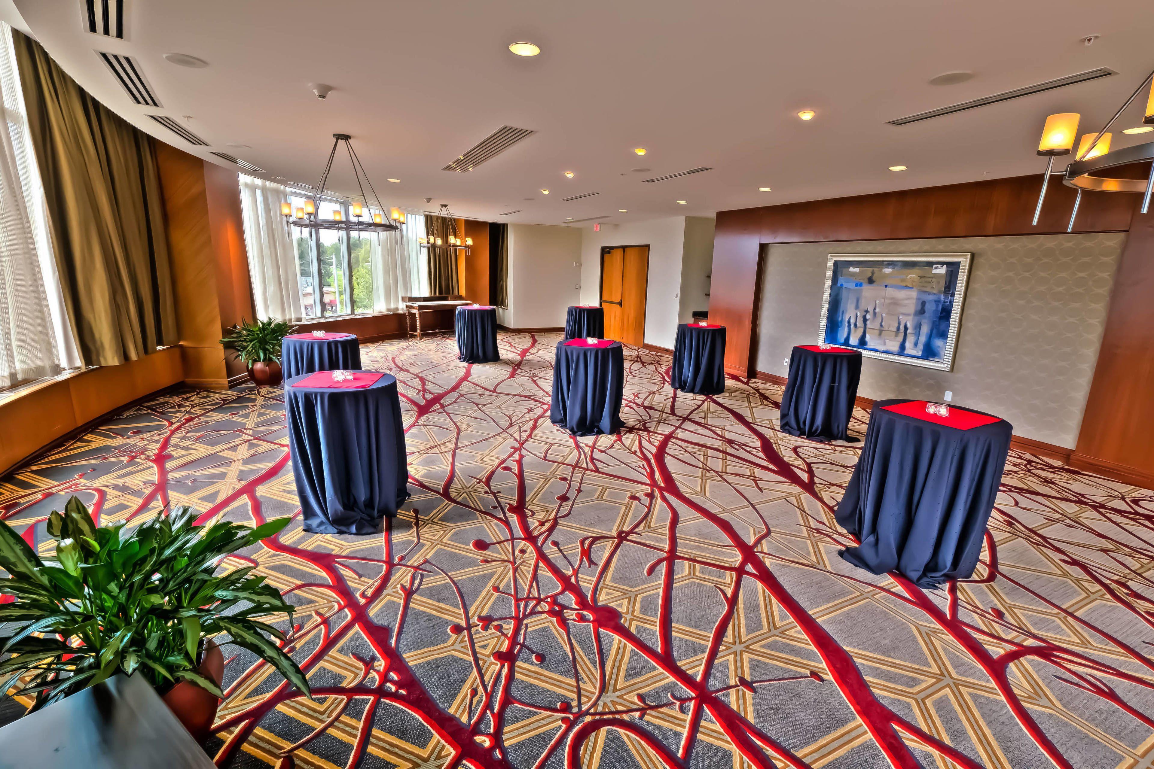 Marriott At Vanderbilt Hotel