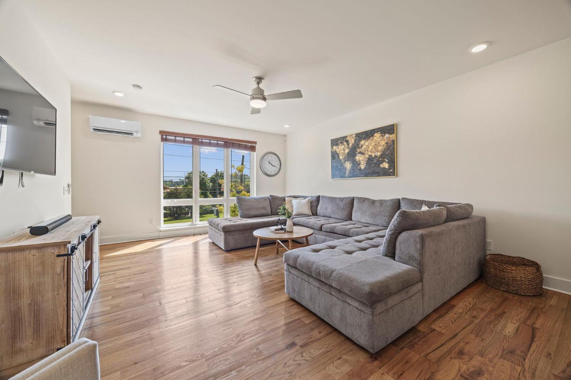 Holiday home Music Family Retreat - Near Airport, Downtown *