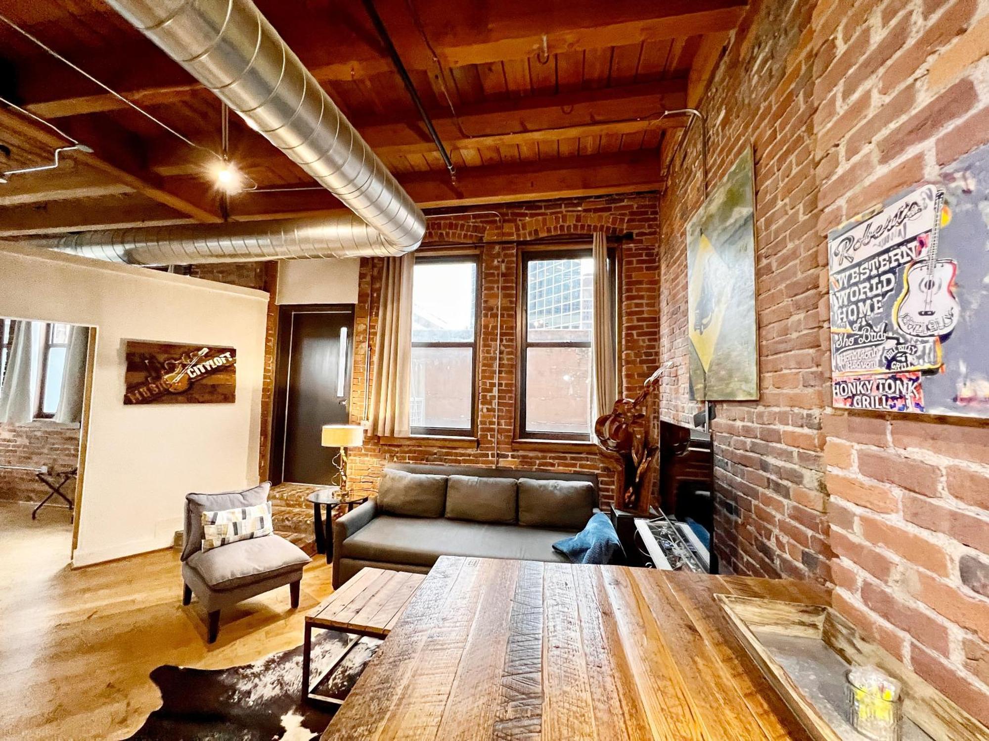 No Show Jones Apartment