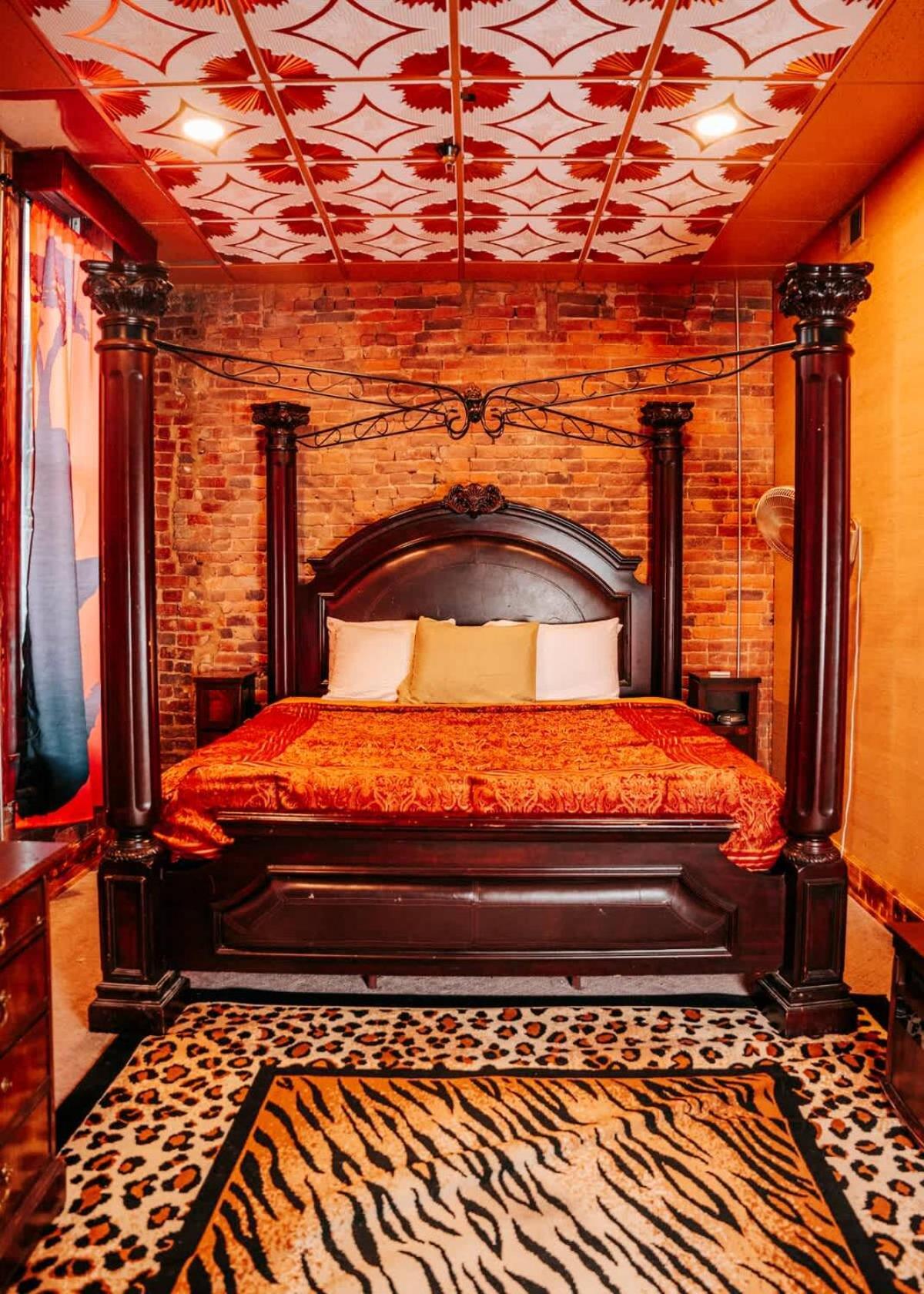 Rockstar Mansion By Broadway Nashville