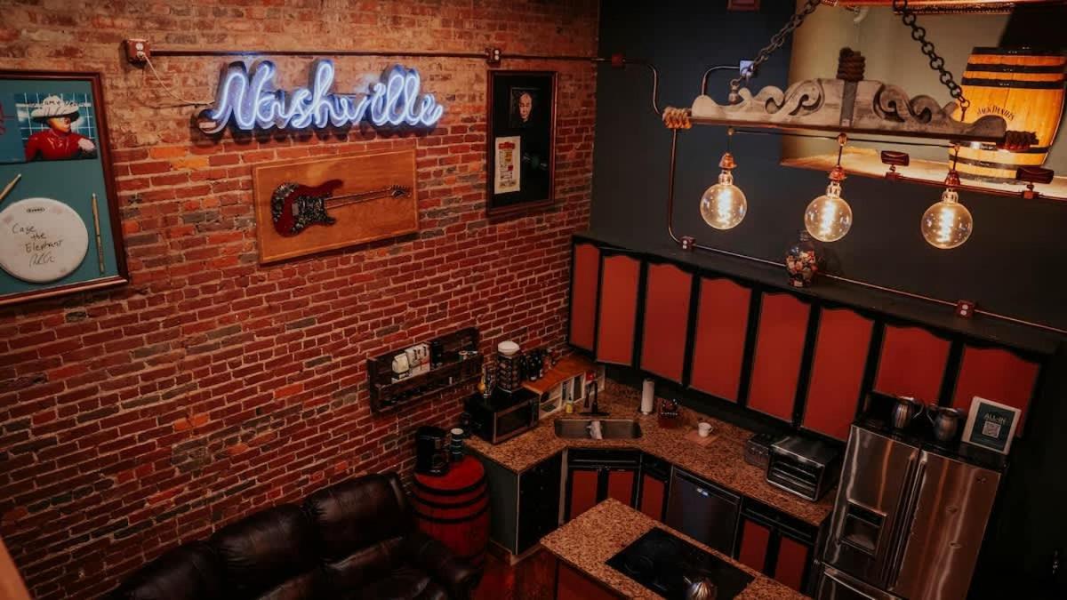 Holiday home Rockstar Mansion By Broadway Nashville