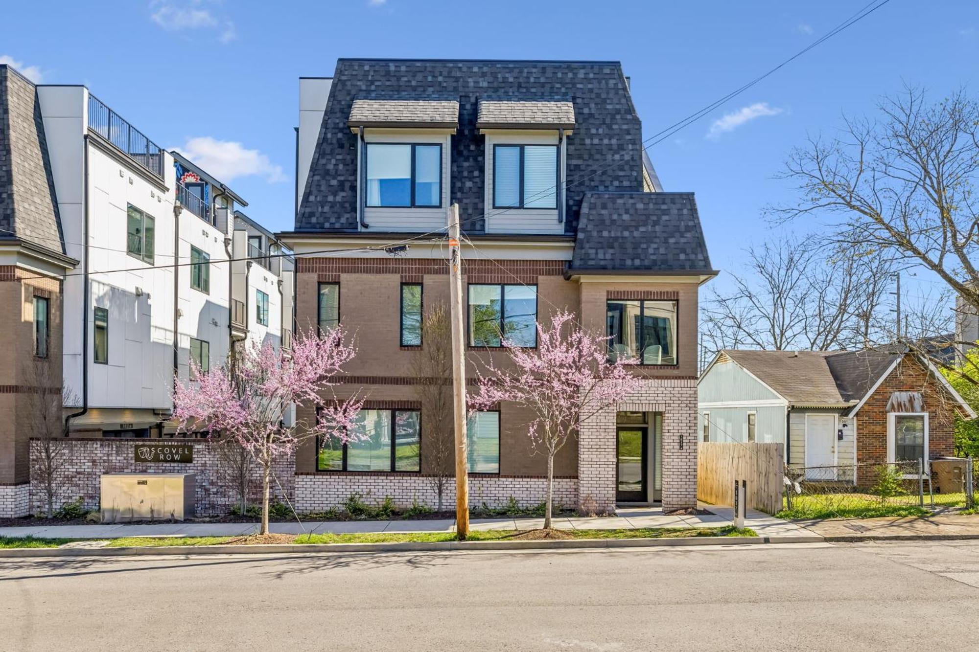 Apartment Rooftop, Firepit, King, Smart Tvs, 6min Drive To Broadway Nashville