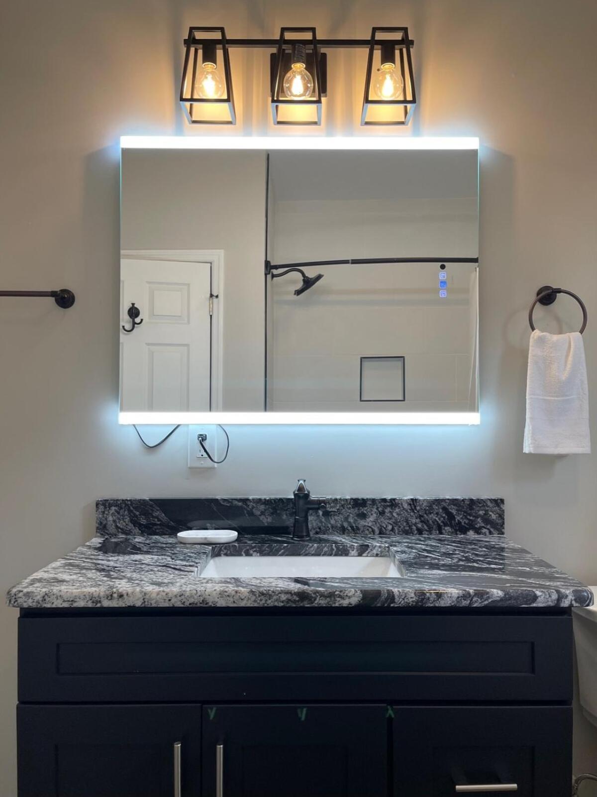 Apartment The Jefferson Weekend Haven Prime Location