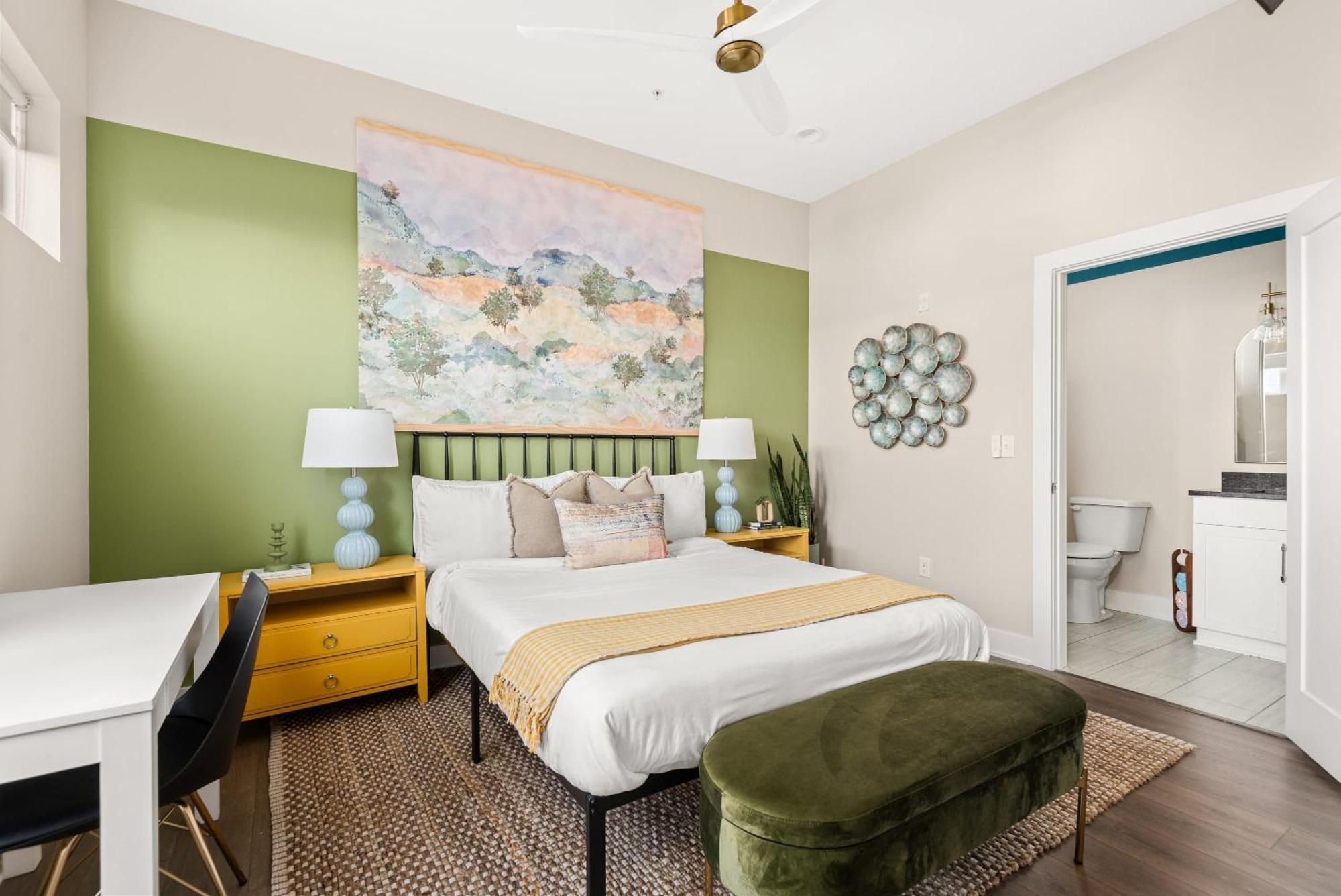 Holiday home Modern 2-bedroom In Nashville