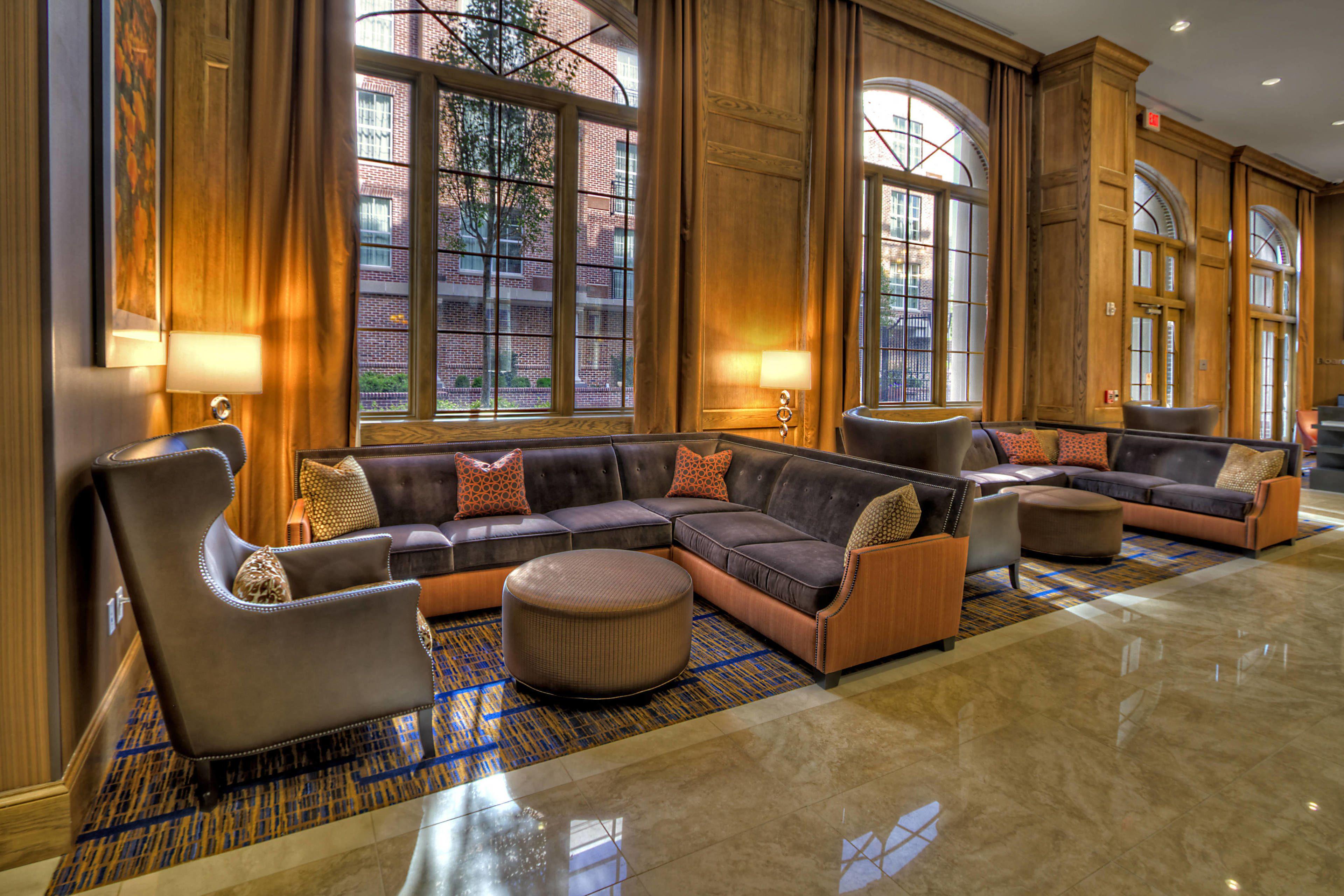 Courtyard By Marriott Hills Hotel Nashville