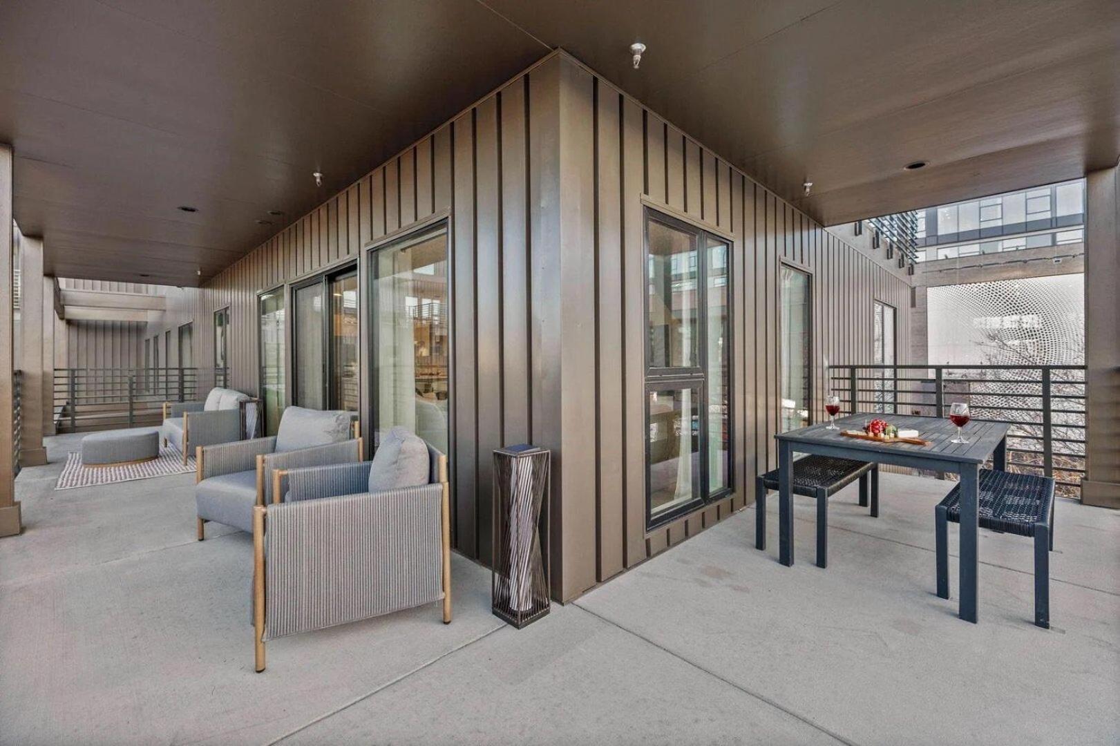 Holiday home Hyve - Tropical Penthouse - Pool & Gym *