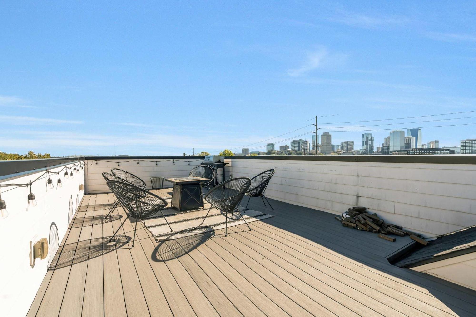 Haven With Gorgeous Skyline Views Nashville