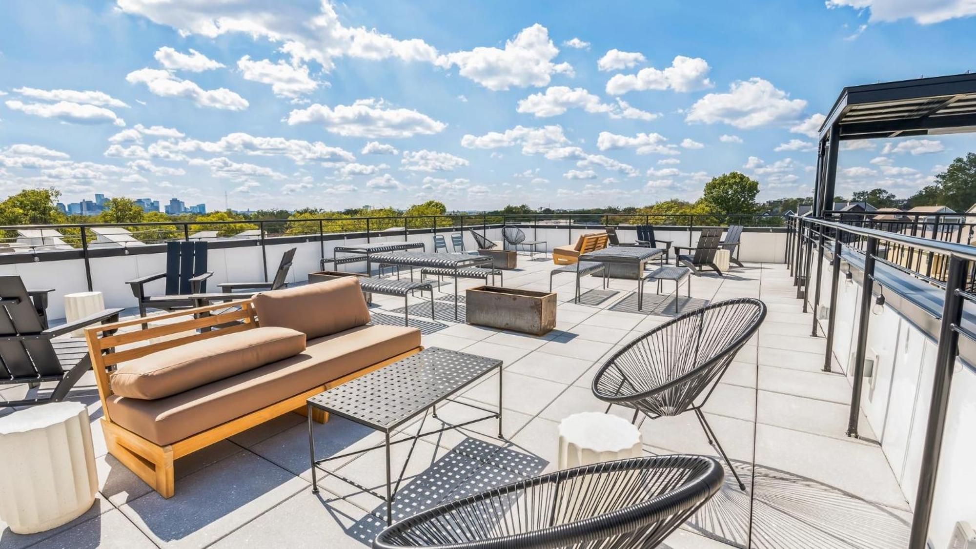 Holiday home Modern Getaway Minutes From Downtown Five Points Hearth And Hideout By Avantstay Nashville