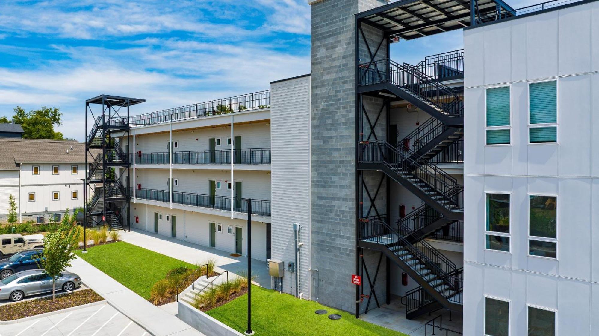 Modern Getaway Minutes From Downtown Five Points Hearth And Hideout By Avantstay