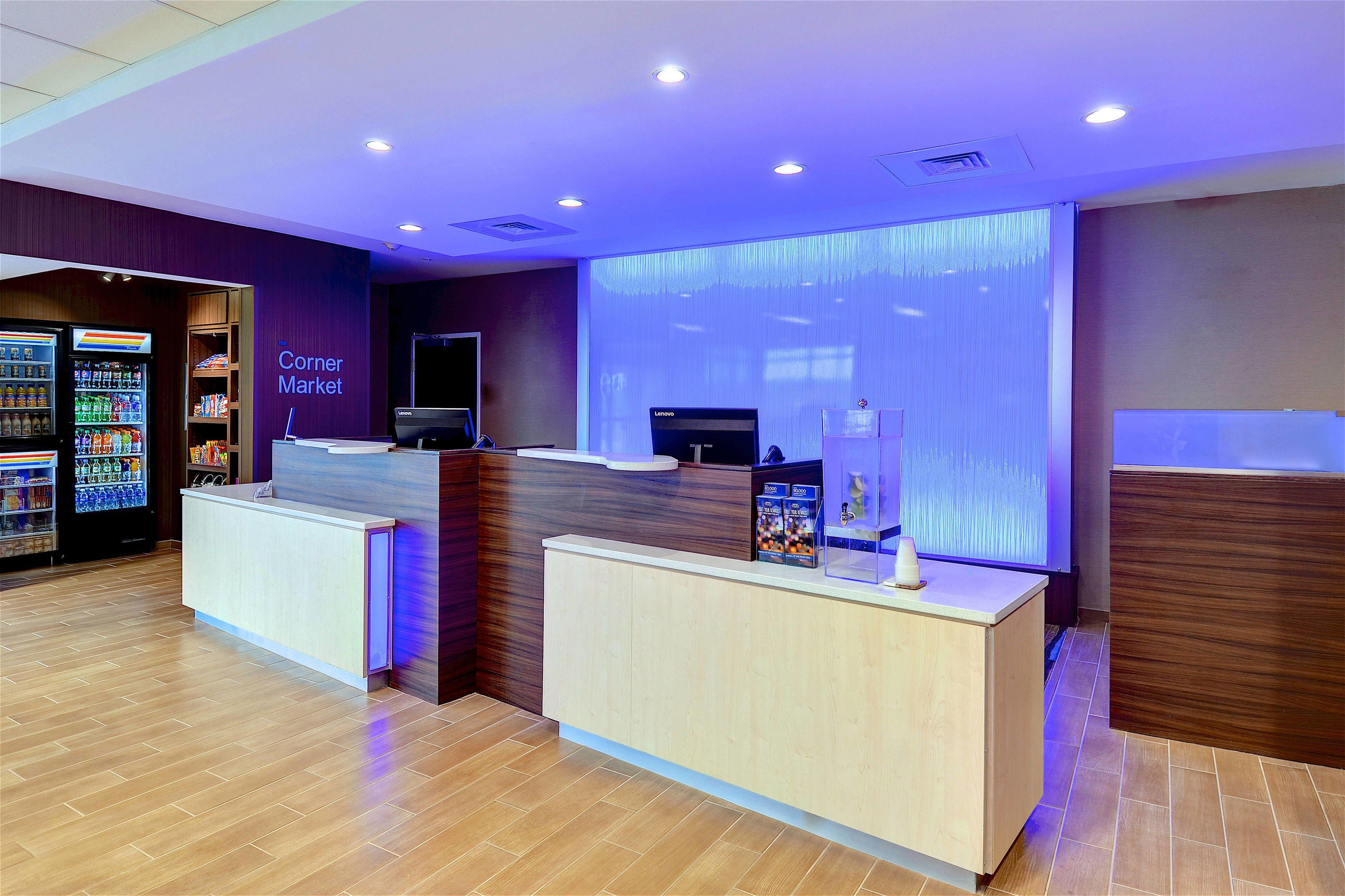 Fairfield & By Marriott Downtown-metrocenter Hotel 3*