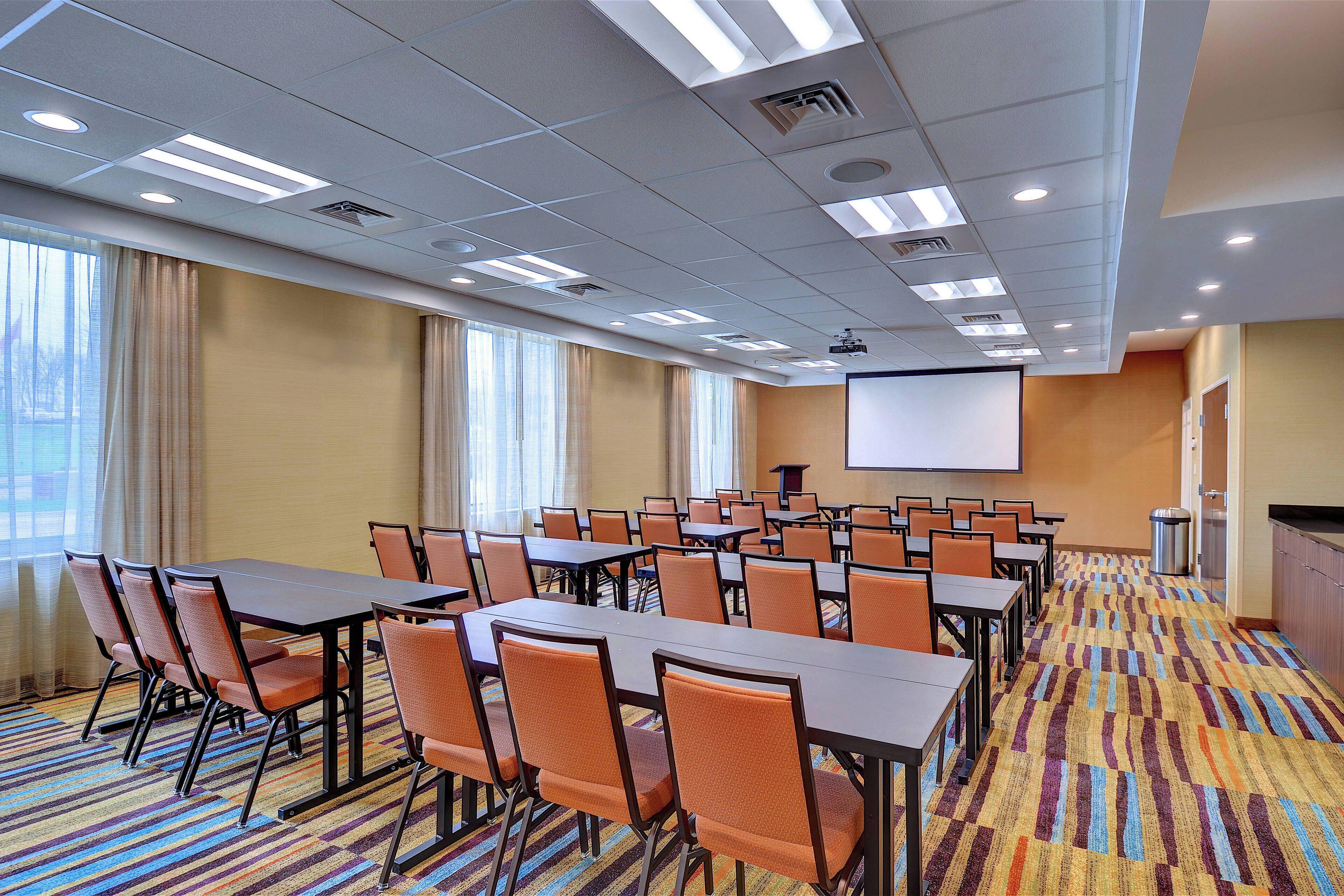 Hotel Fairfield & By Marriott Downtown-metrocenter Nashville