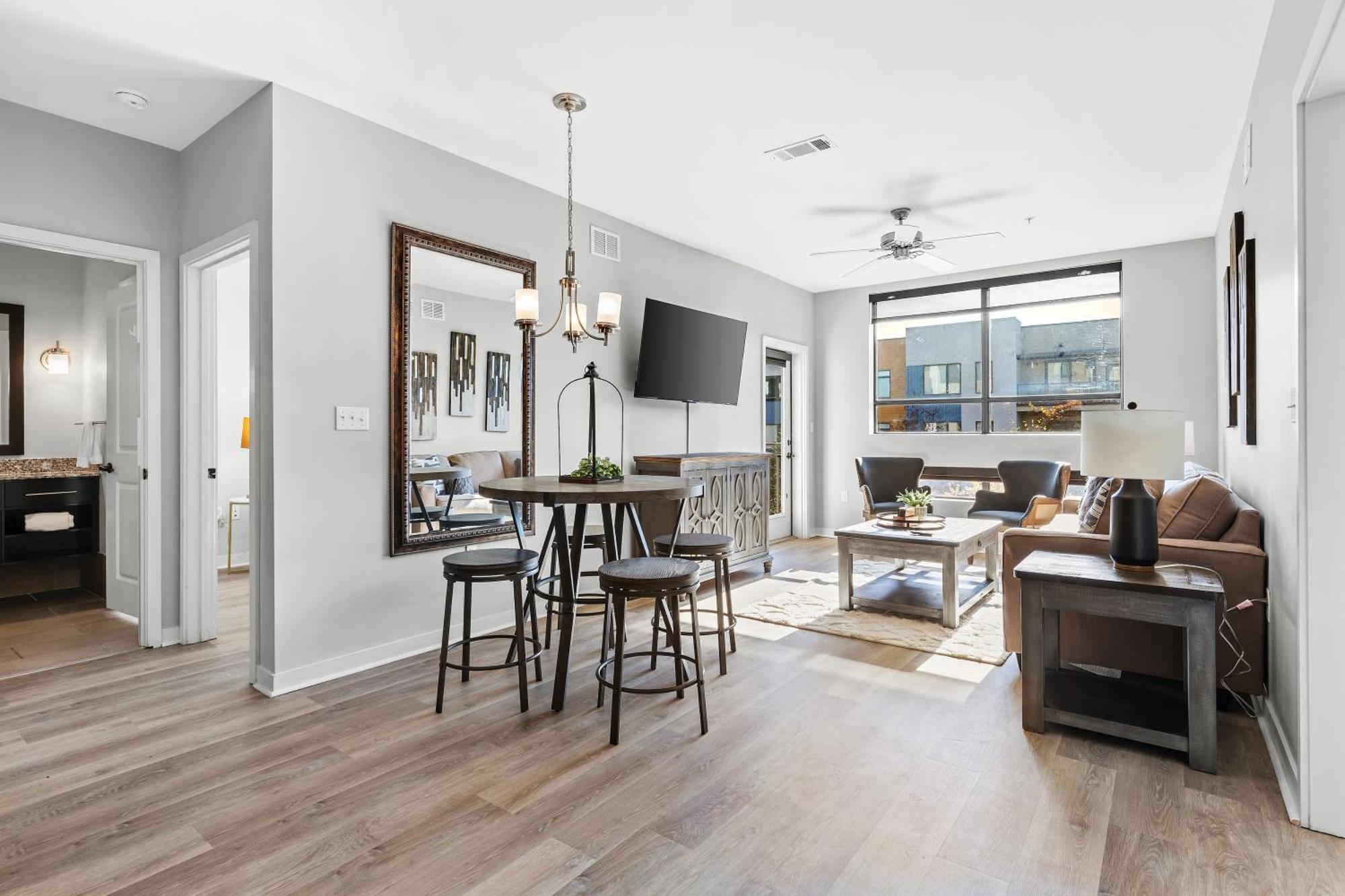 Cityview 302 *