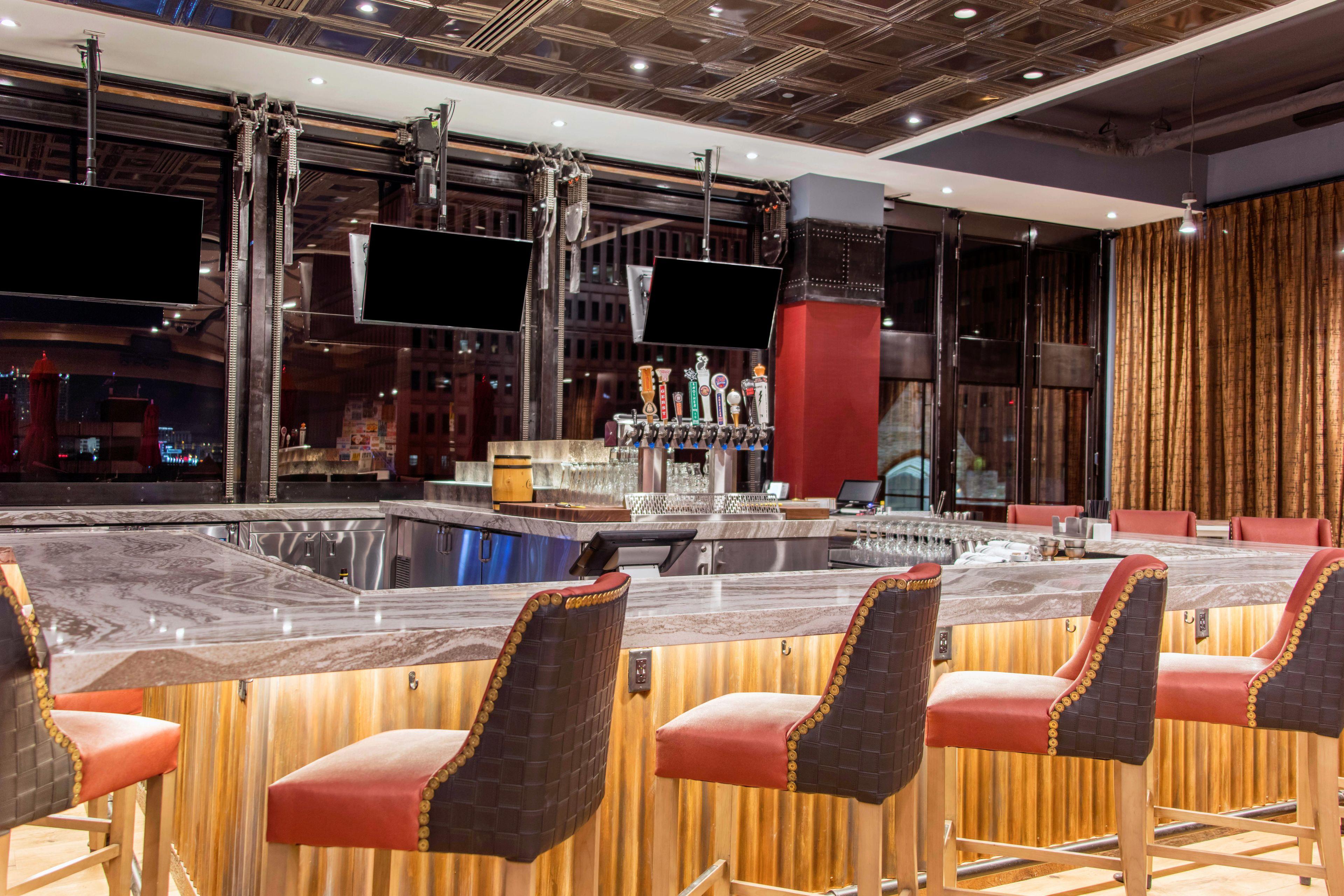 Hotel Cambria Downtown 4*