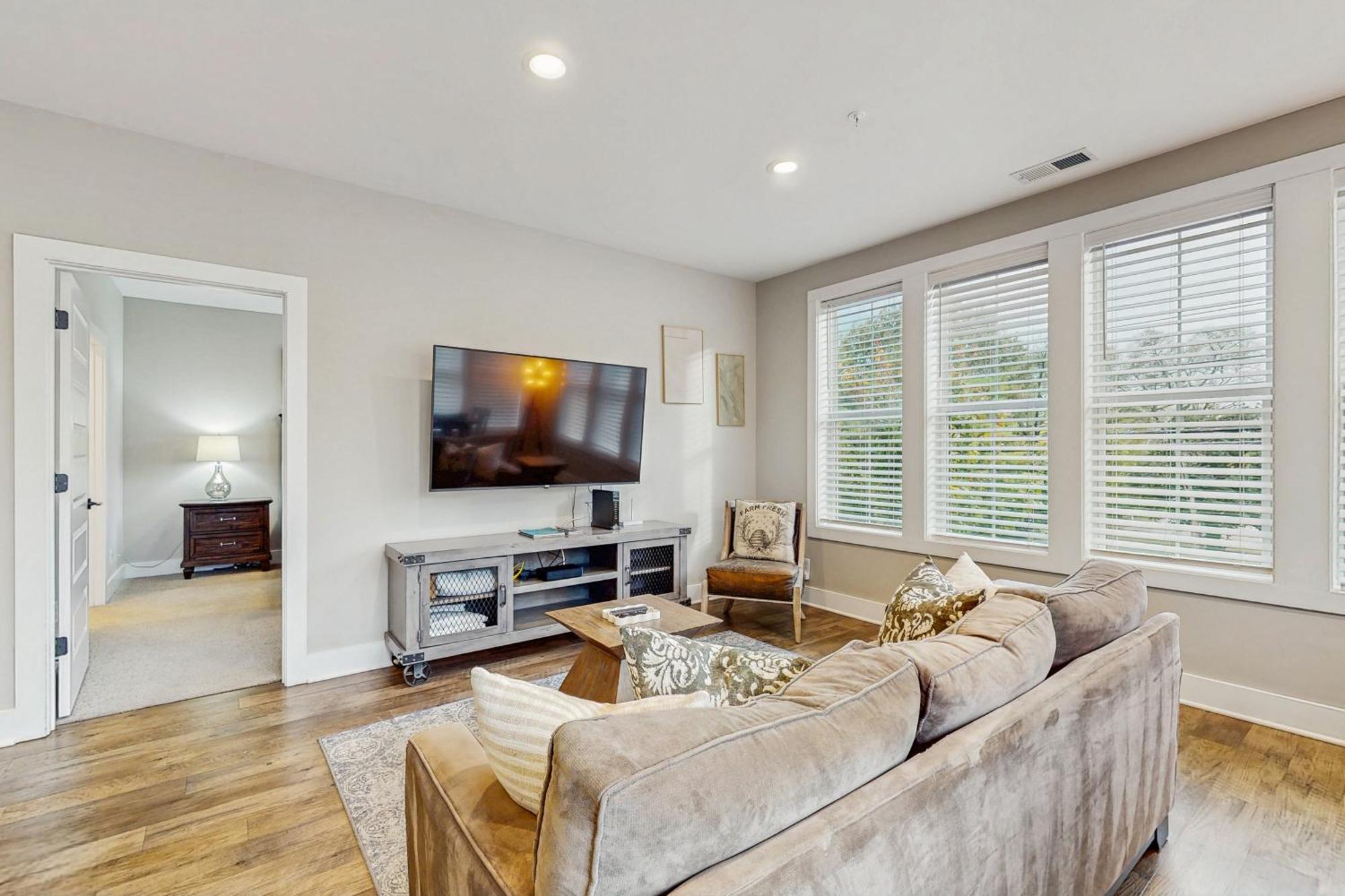 Edison 210 Apartment Nashville