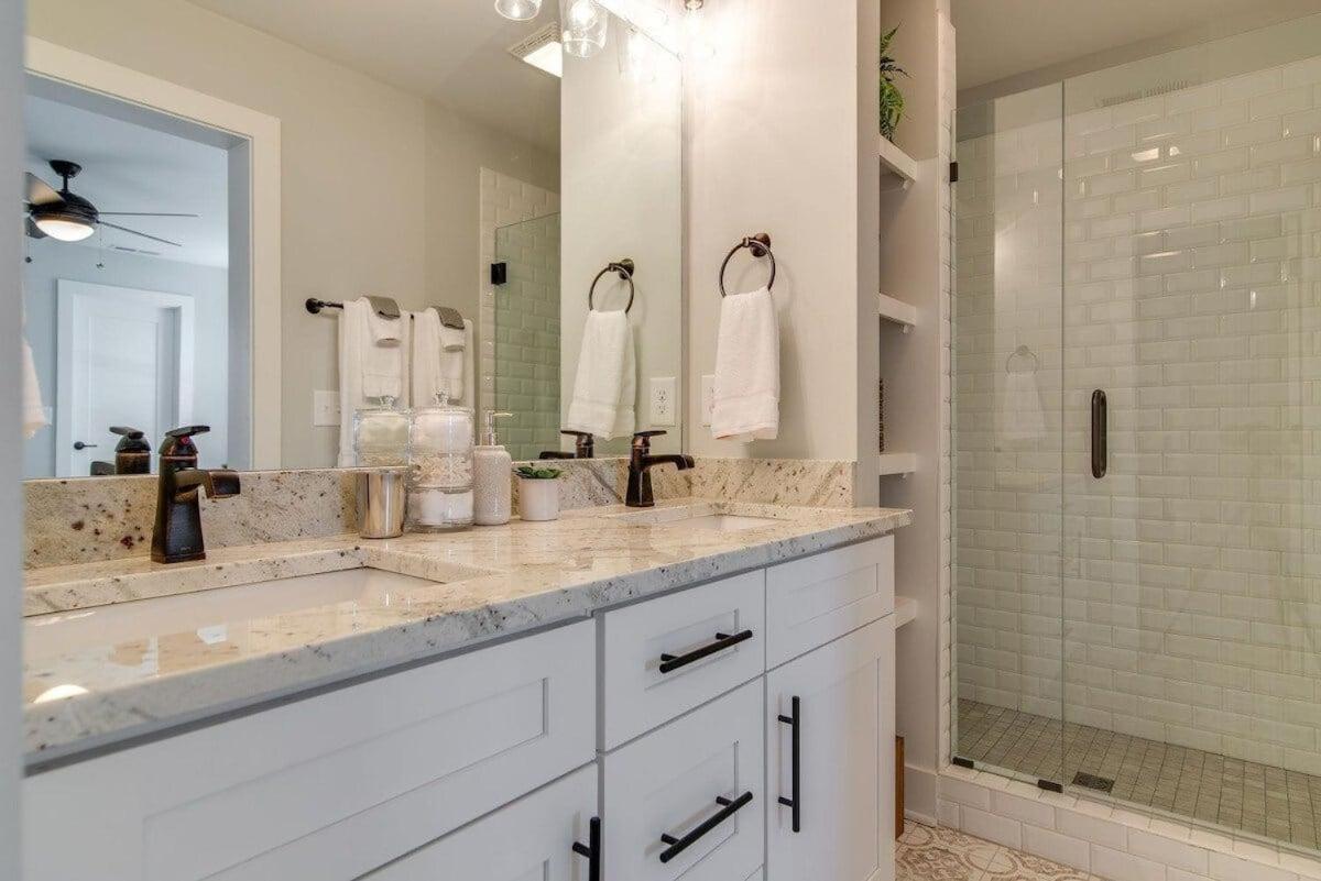 Restin' Retreat Nashville